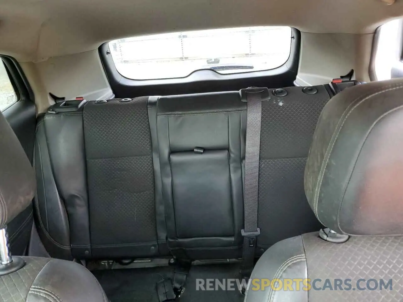 10 Photograph of a damaged car KL4CJASB0KB757500 BUICK ENCORE 2019