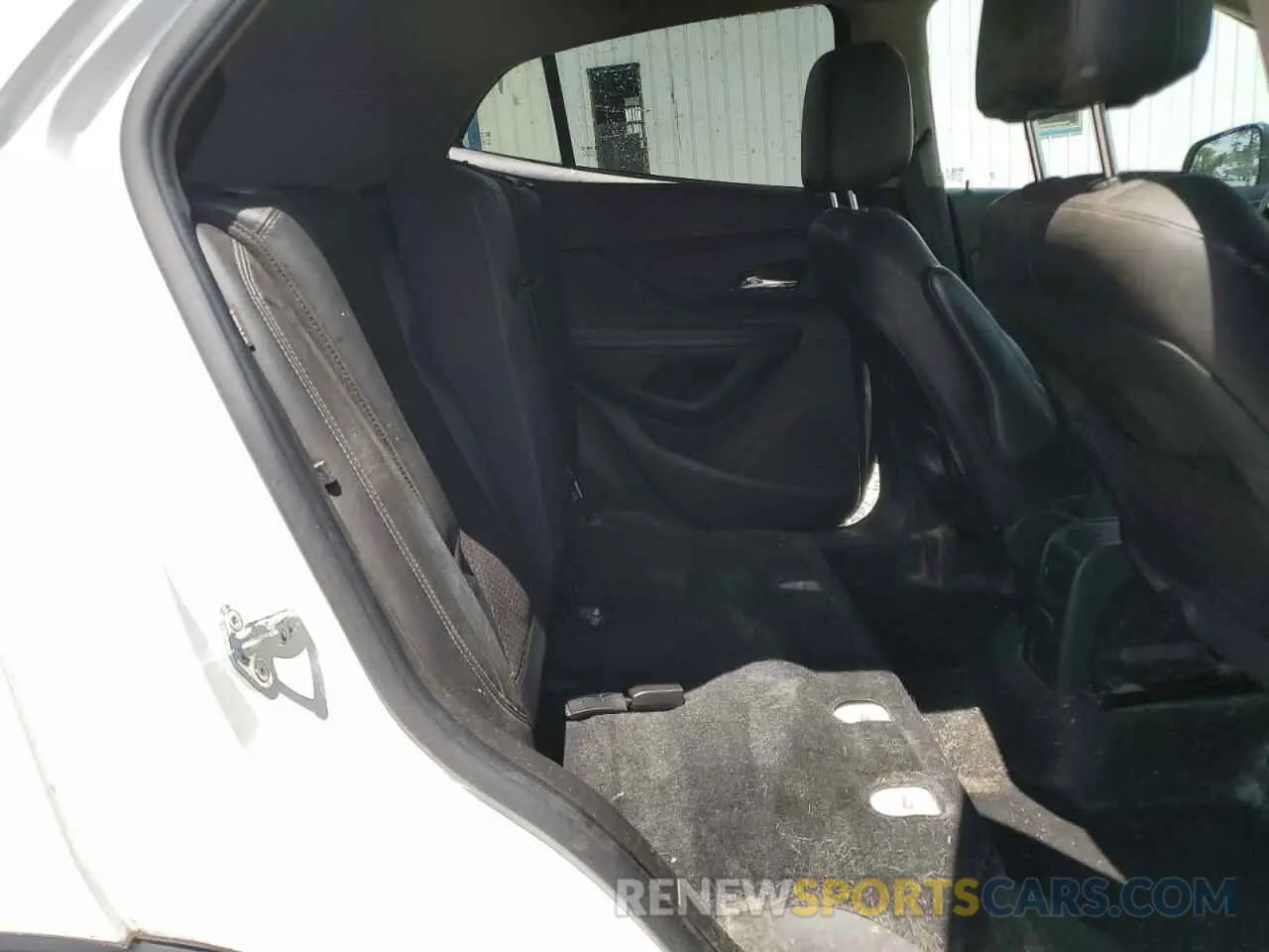 11 Photograph of a damaged car KL4CJASB0KB757500 BUICK ENCORE 2019