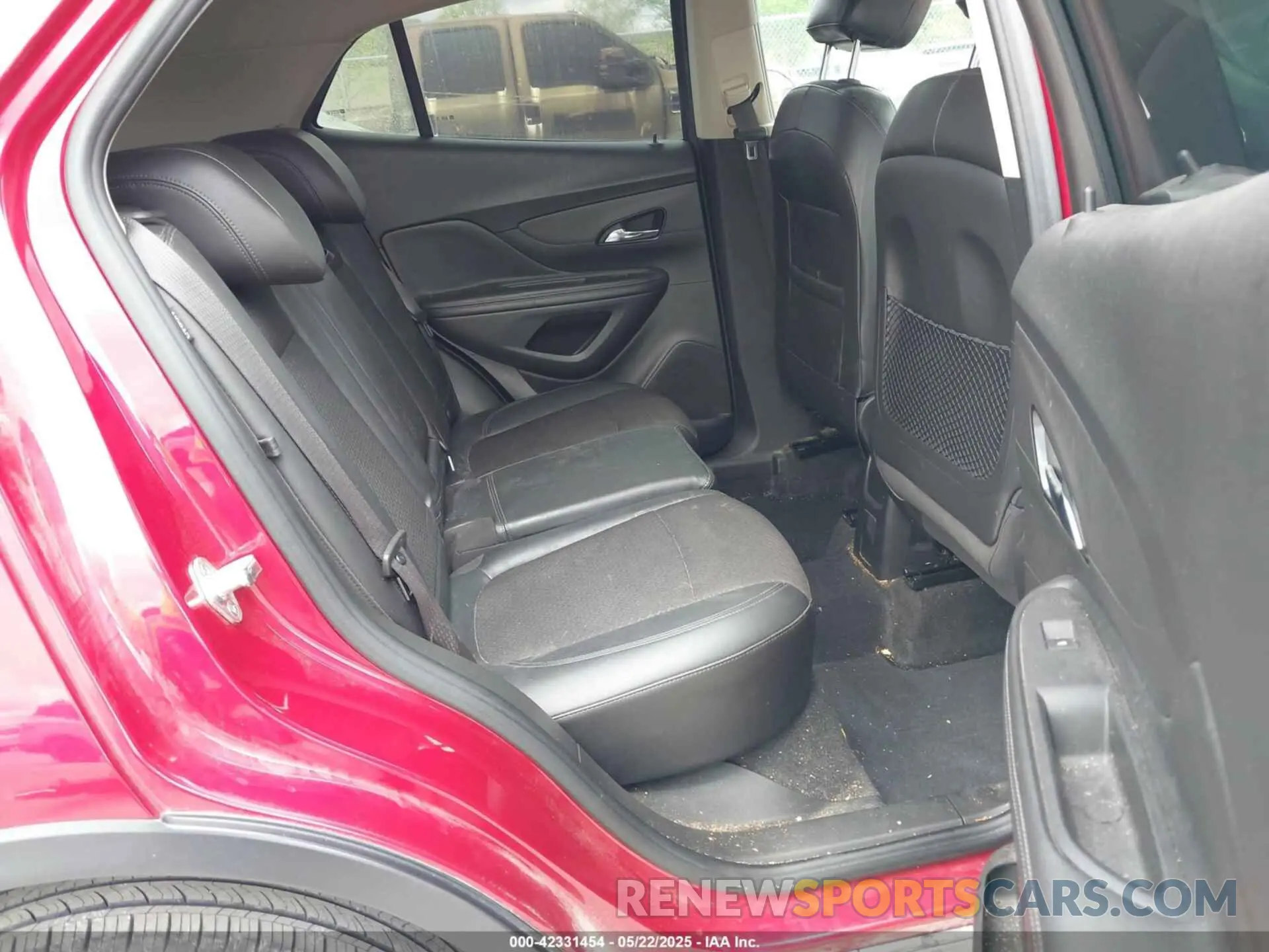 8 Photograph of a damaged car KL4CJASB1KB726000 BUICK ENCORE 2019