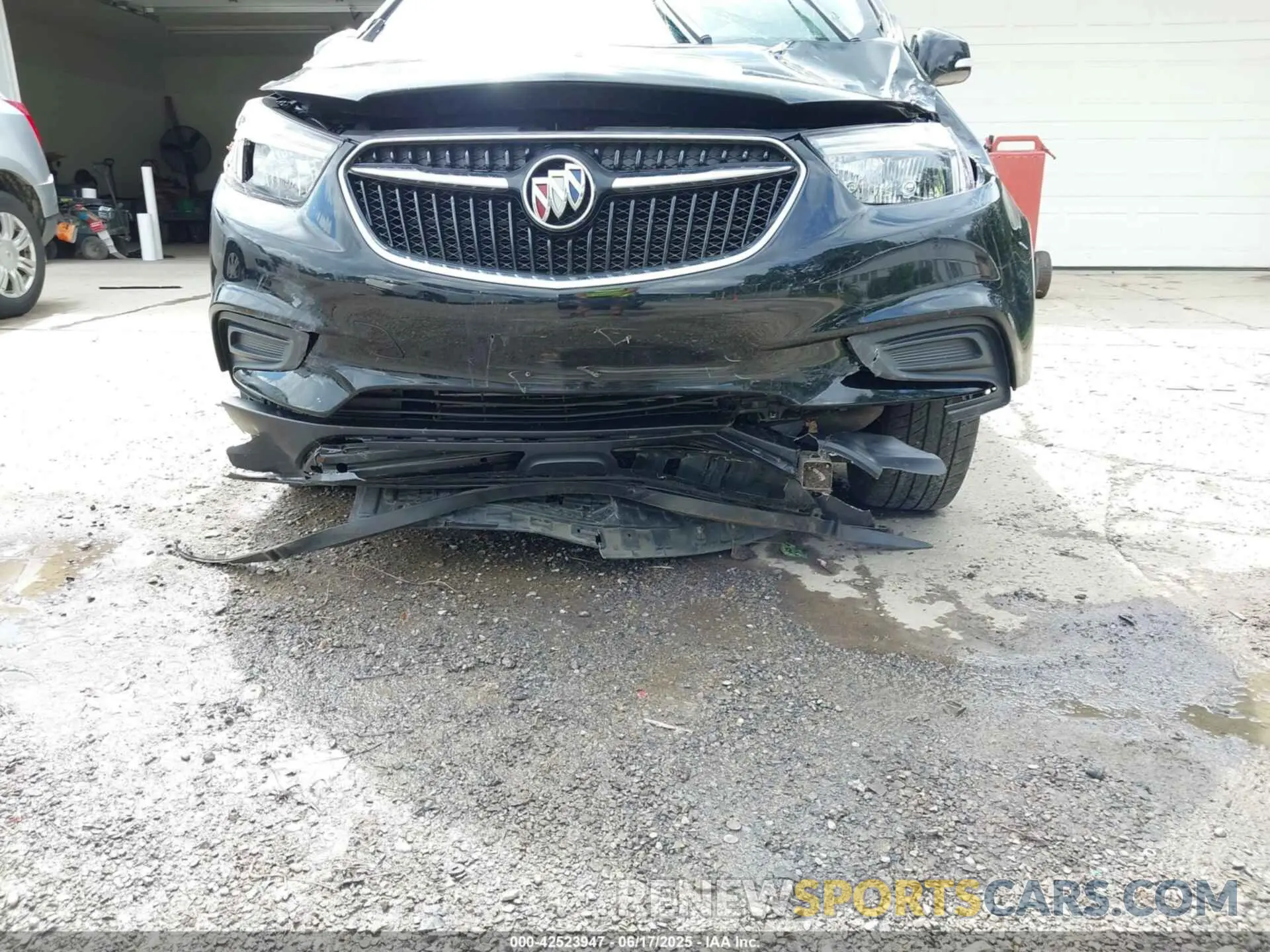 18 Photograph of a damaged car KL4CJASB1KB824525 BUICK ENCORE 2019