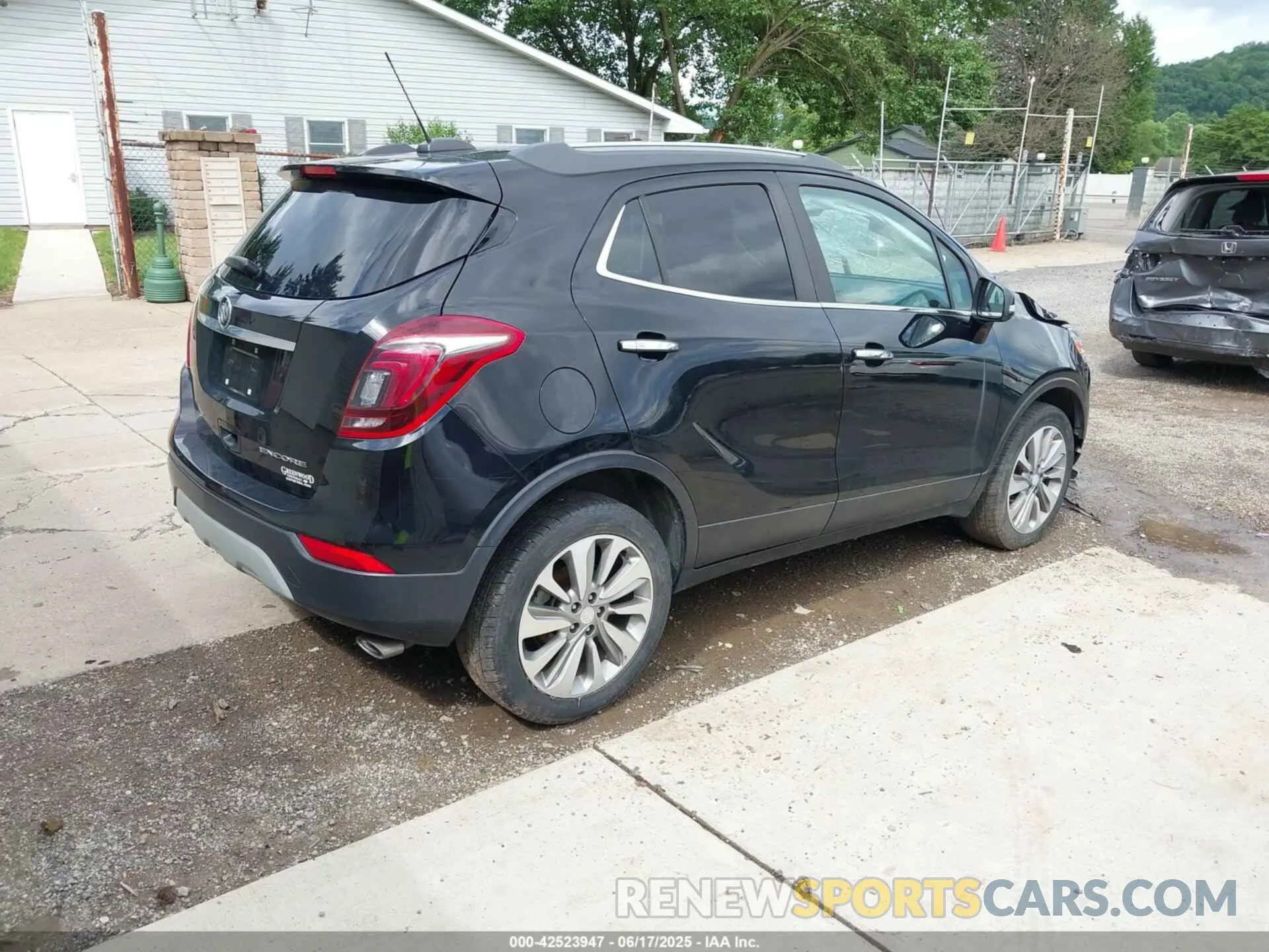 4 Photograph of a damaged car KL4CJASB1KB824525 BUICK ENCORE 2019