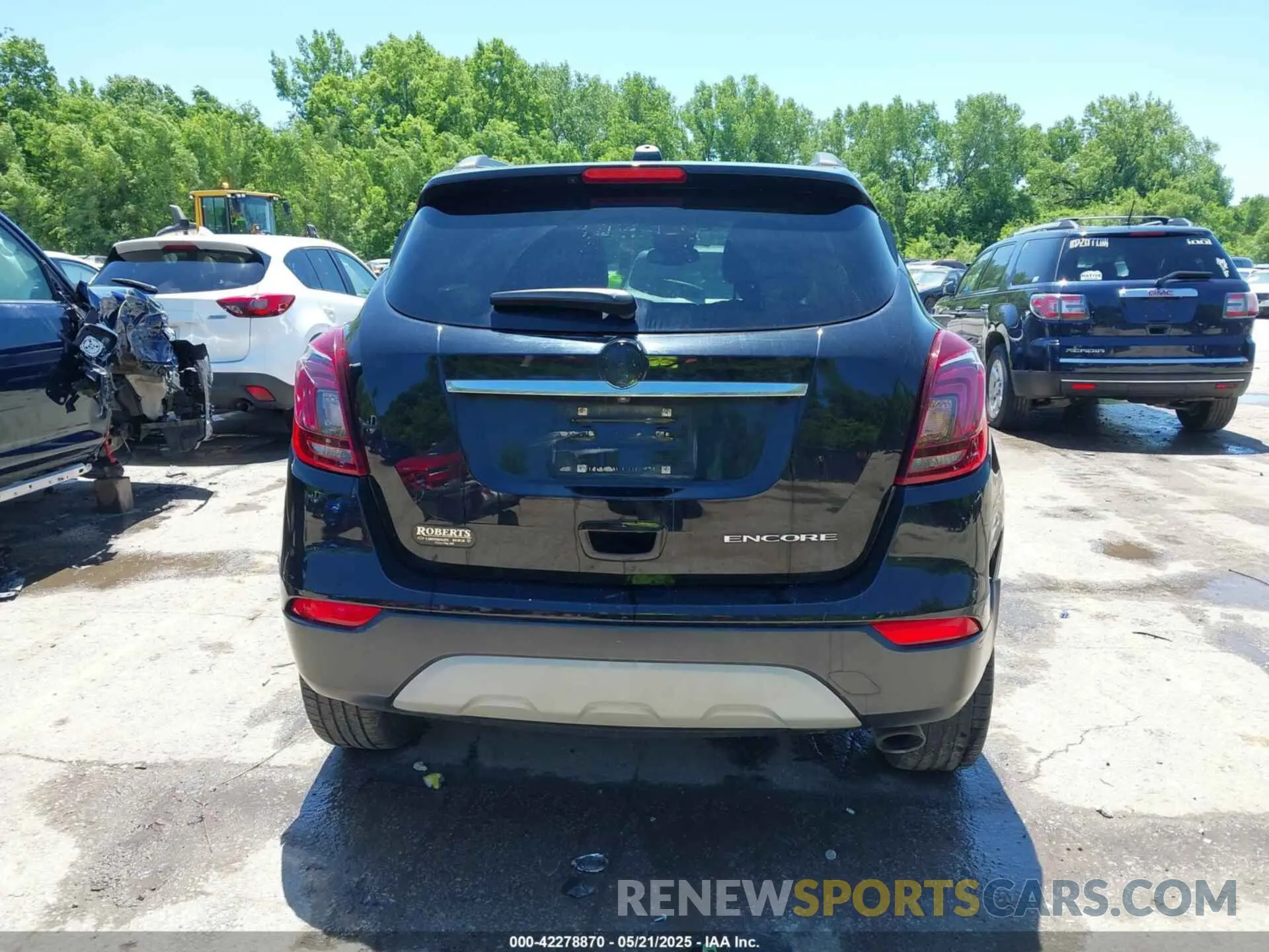 17 Photograph of a damaged car KL4CJASB1KB887463 BUICK ENCORE 2019