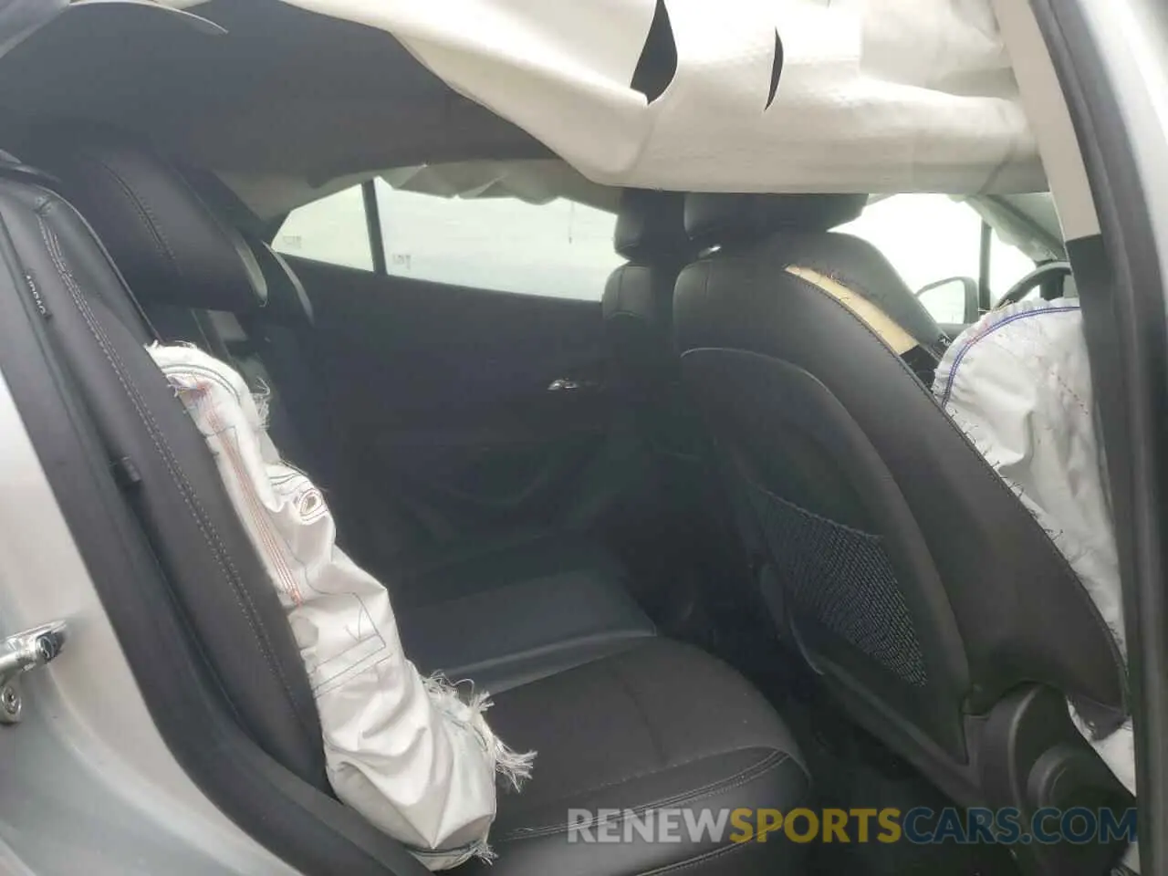 10 Photograph of a damaged car KL4CJASB3KB708355 BUICK ENCORE 2019
