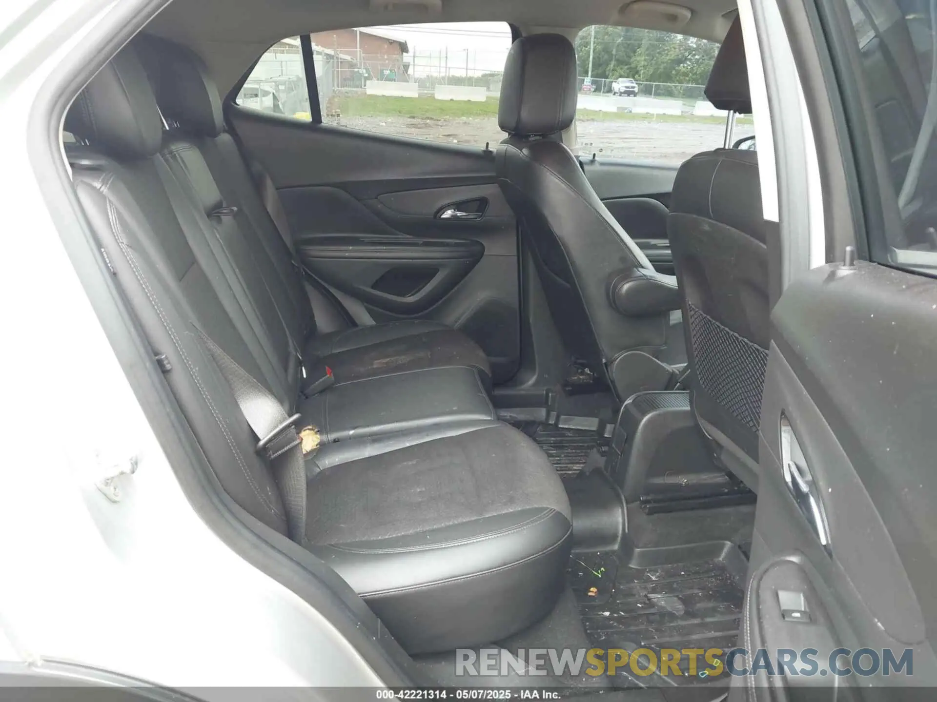 8 Photograph of a damaged car KL4CJASB3KB801862 BUICK ENCORE 2019
