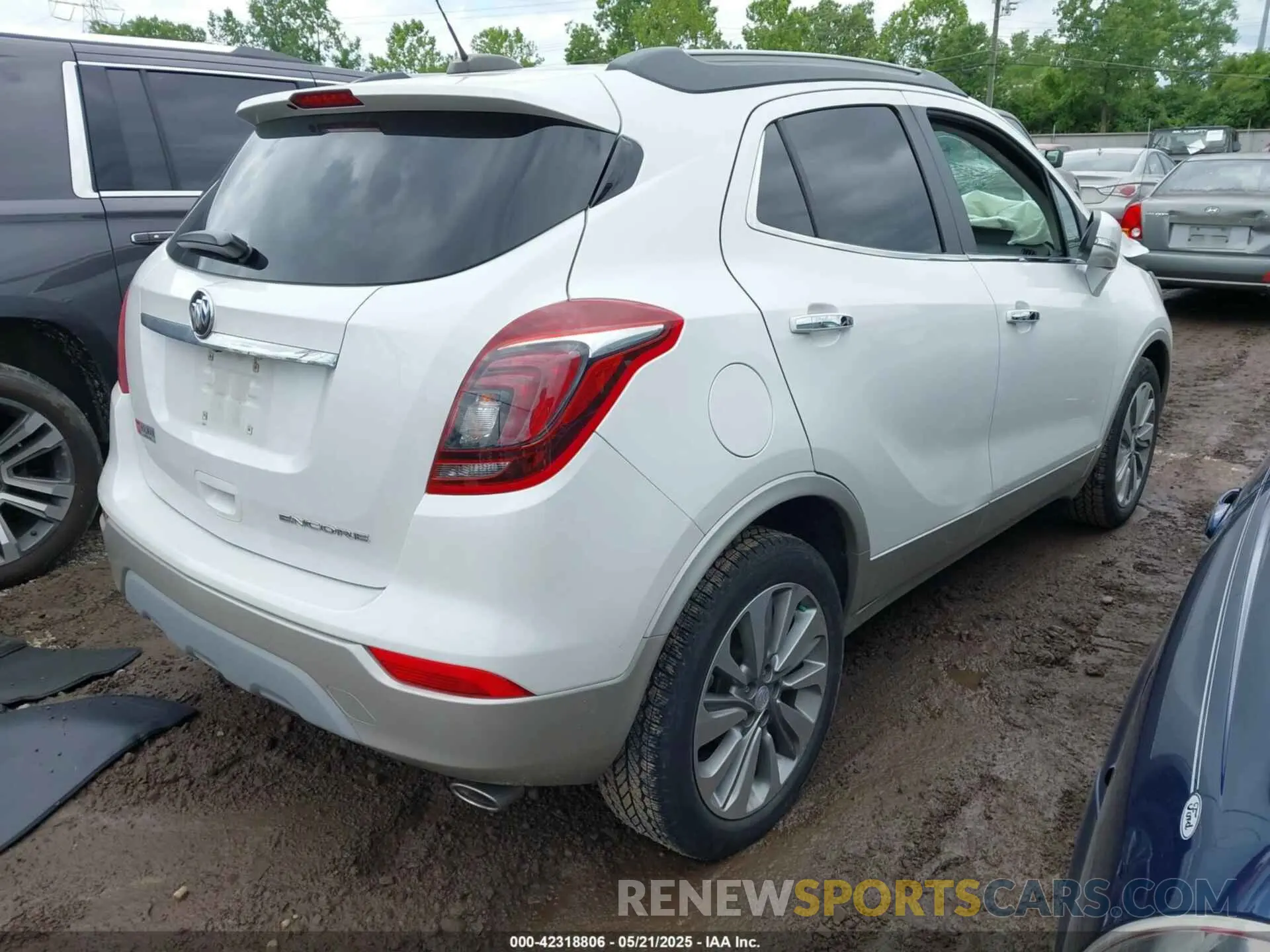 4 Photograph of a damaged car KL4CJASB4KB713158 BUICK ENCORE 2019