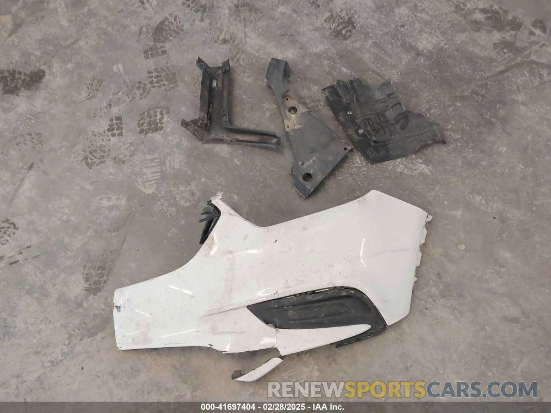 11 Photograph of a damaged car KL4CJASB4KB780973 BUICK ENCORE 2019
