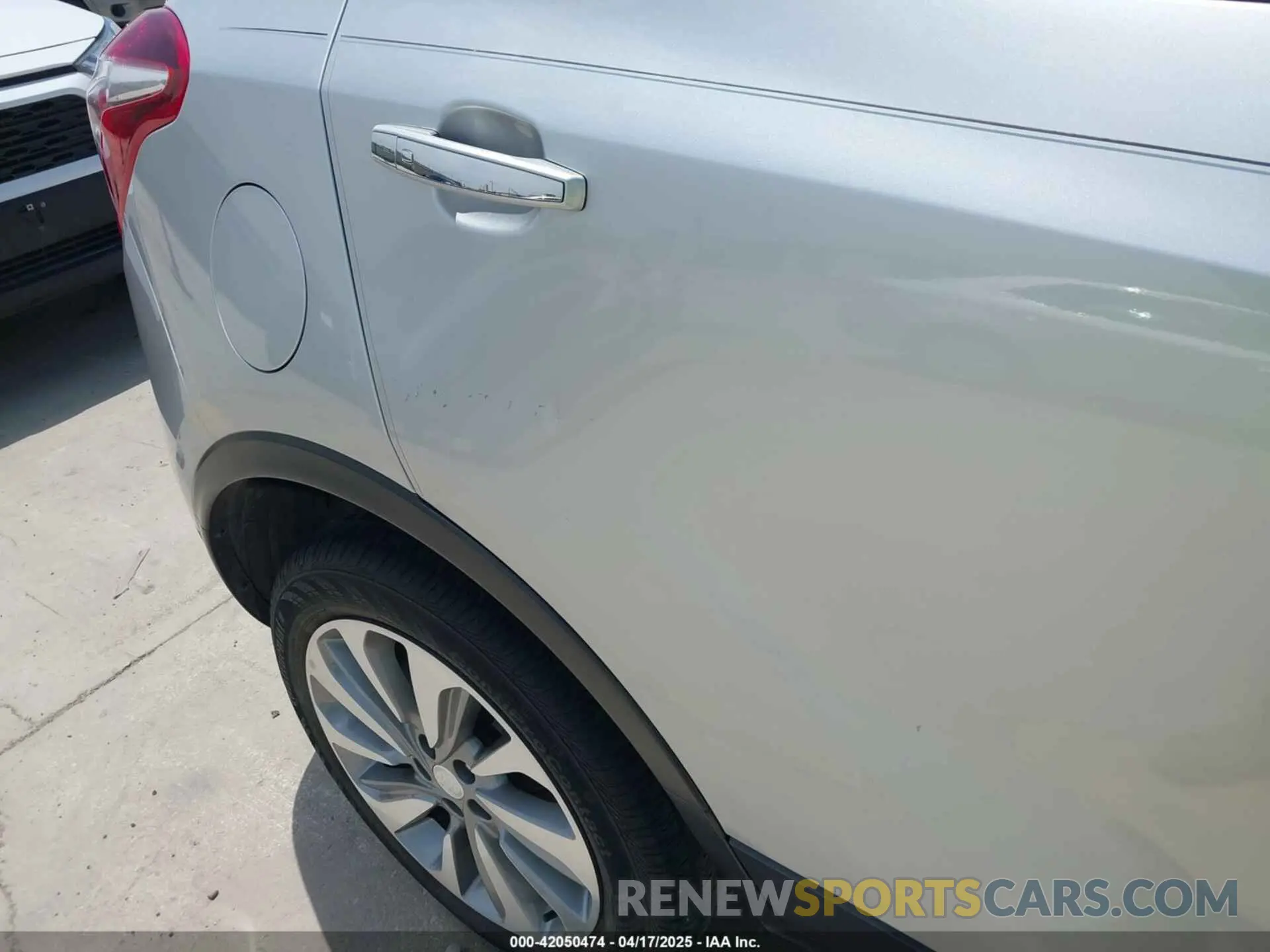 19 Photograph of a damaged car KL4CJASB4KB923484 BUICK ENCORE 2019