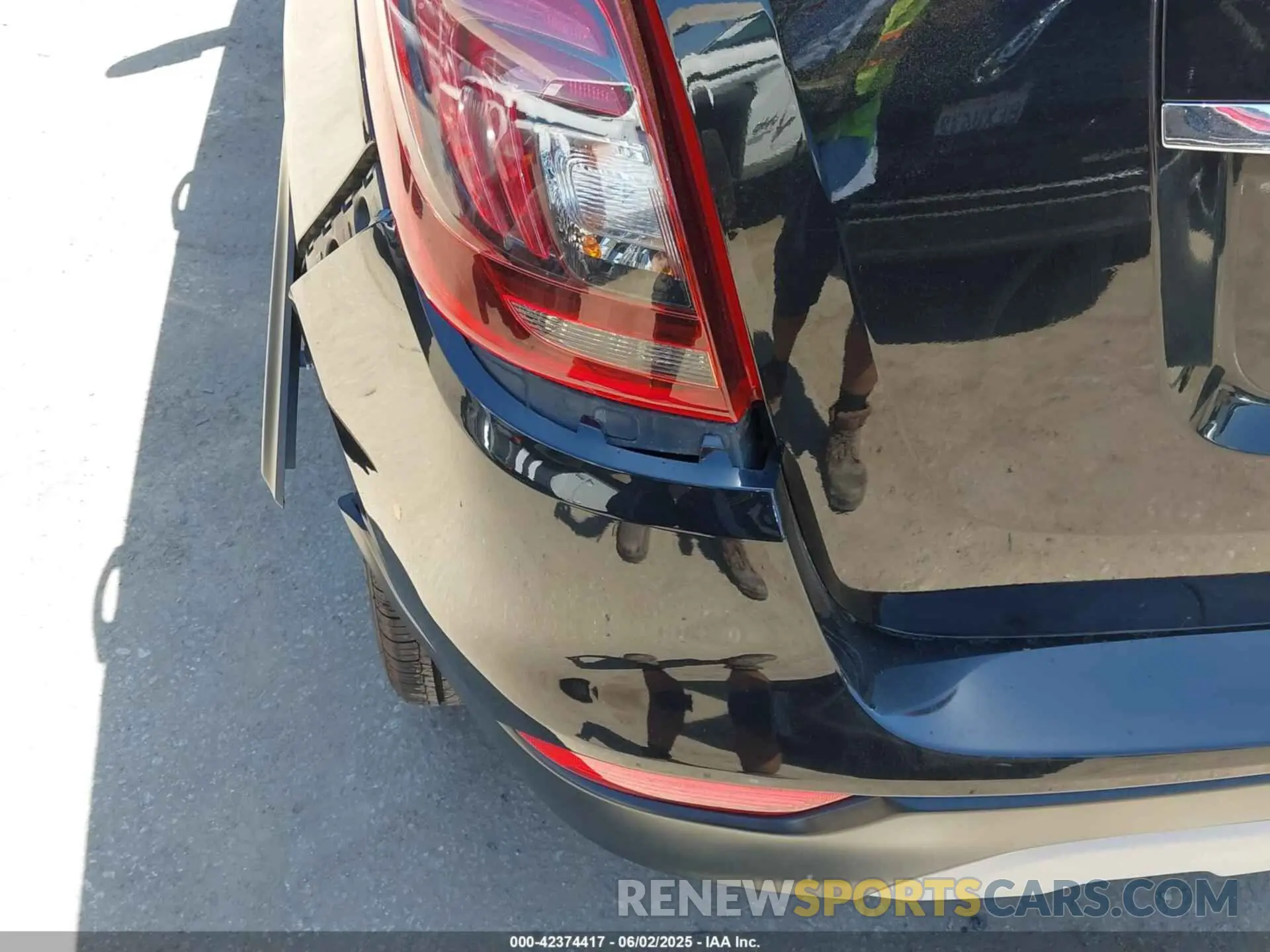 20 Photograph of a damaged car KL4CJASB4KB927163 BUICK ENCORE 2019