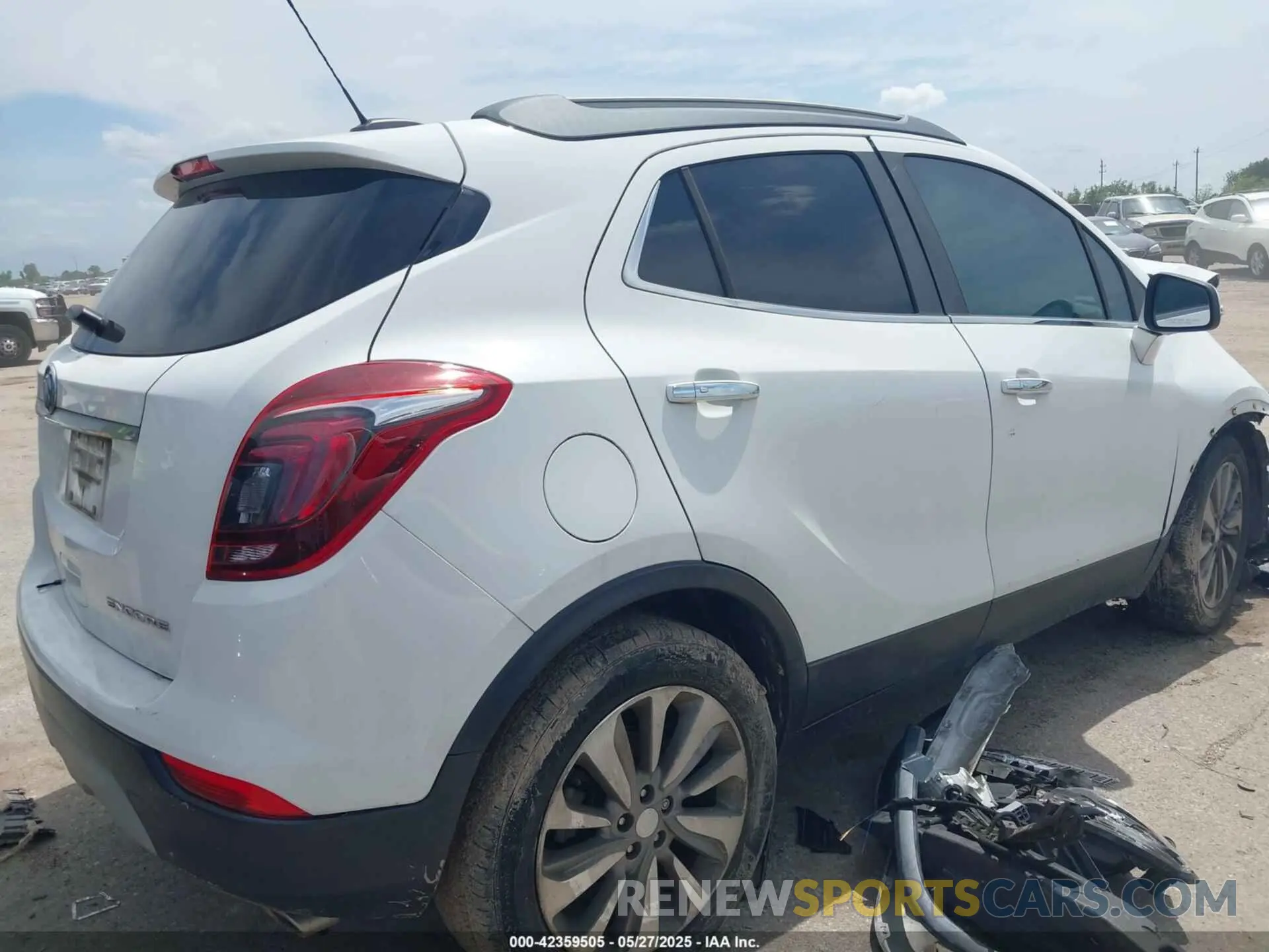 4 Photograph of a damaged car KL4CJASB5KB709300 BUICK ENCORE 2019