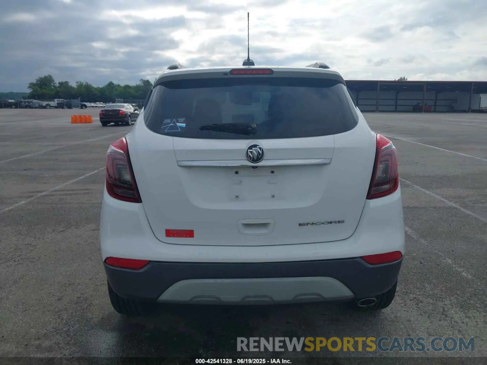 17 Photograph of a damaged car KL4CJASB5KB764412 BUICK ENCORE 2019