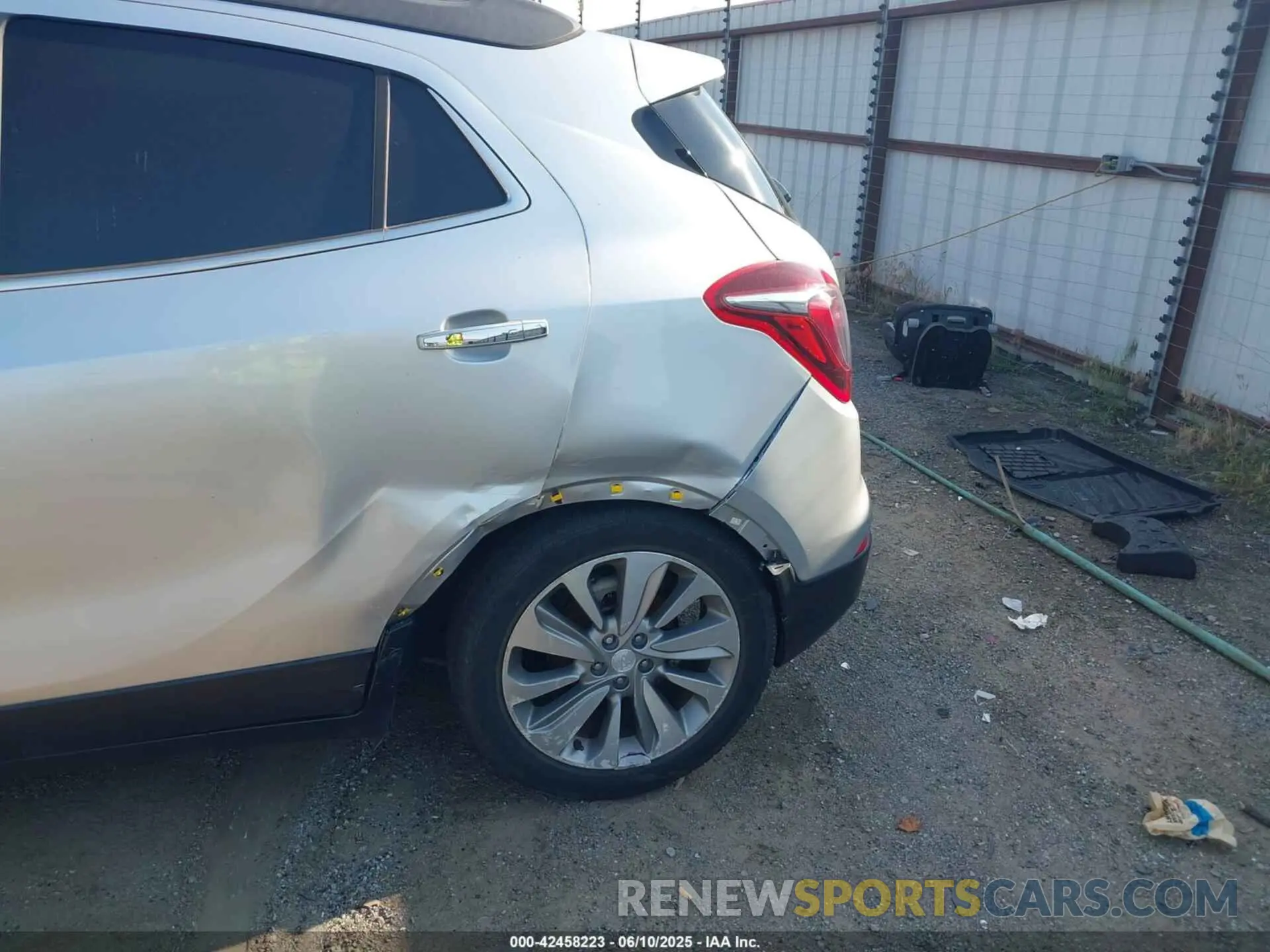6 Photograph of a damaged car KL4CJASB6KB774625 BUICK ENCORE 2019