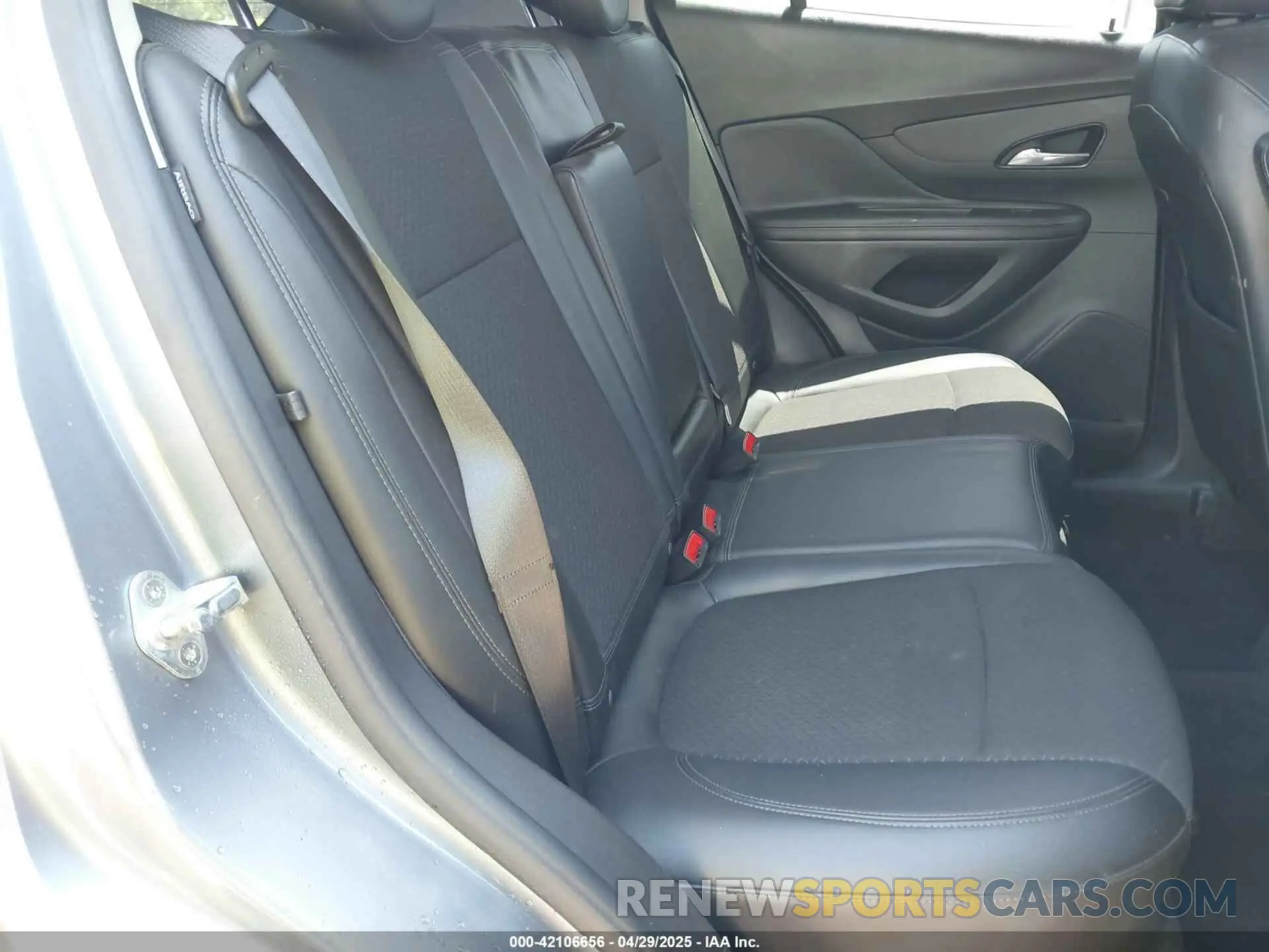 8 Photograph of a damaged car KL4CJASB6KB813018 BUICK ENCORE 2019
