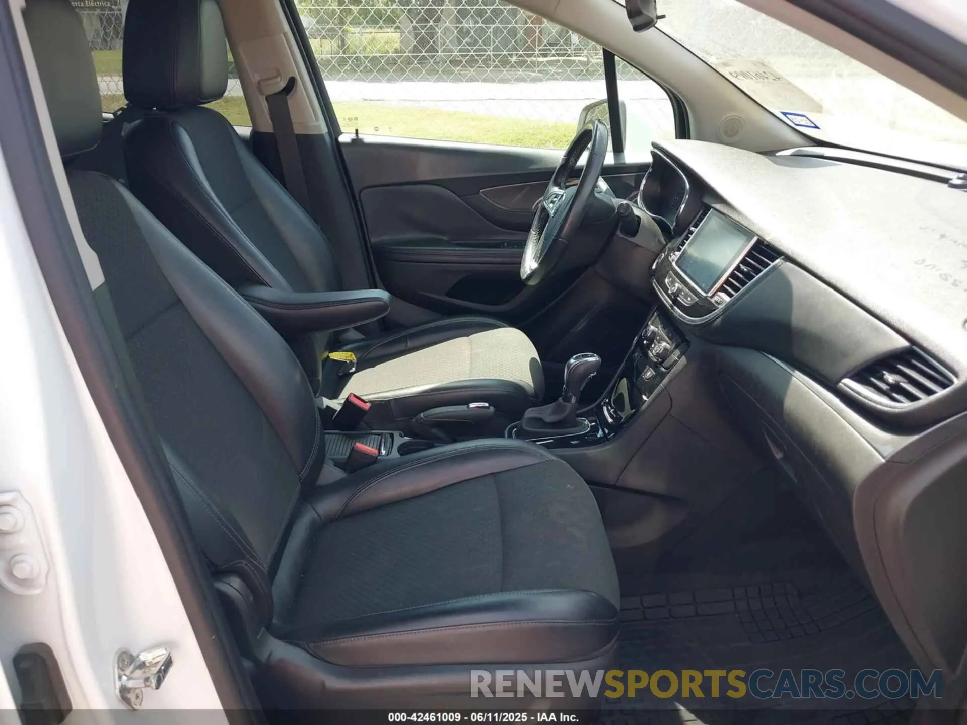 5 Photograph of a damaged car KL4CJASB7KB719696 BUICK ENCORE 2019