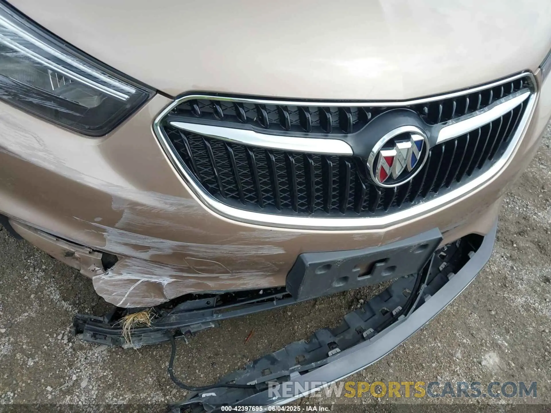 18 Photograph of a damaged car KL4CJASB7KB800147 BUICK ENCORE 2019