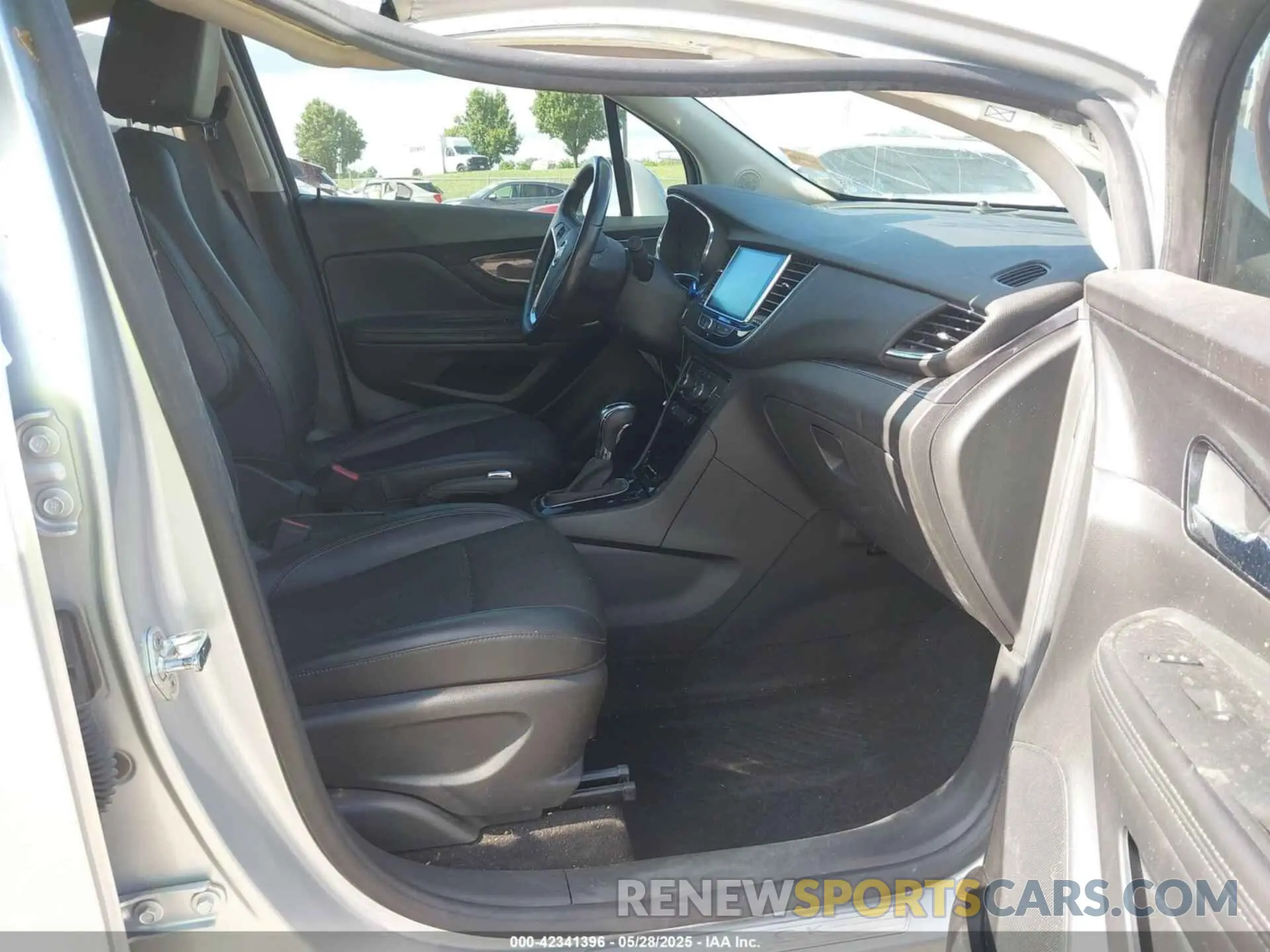 5 Photograph of a damaged car KL4CJASB8KB839913 BUICK ENCORE 2019