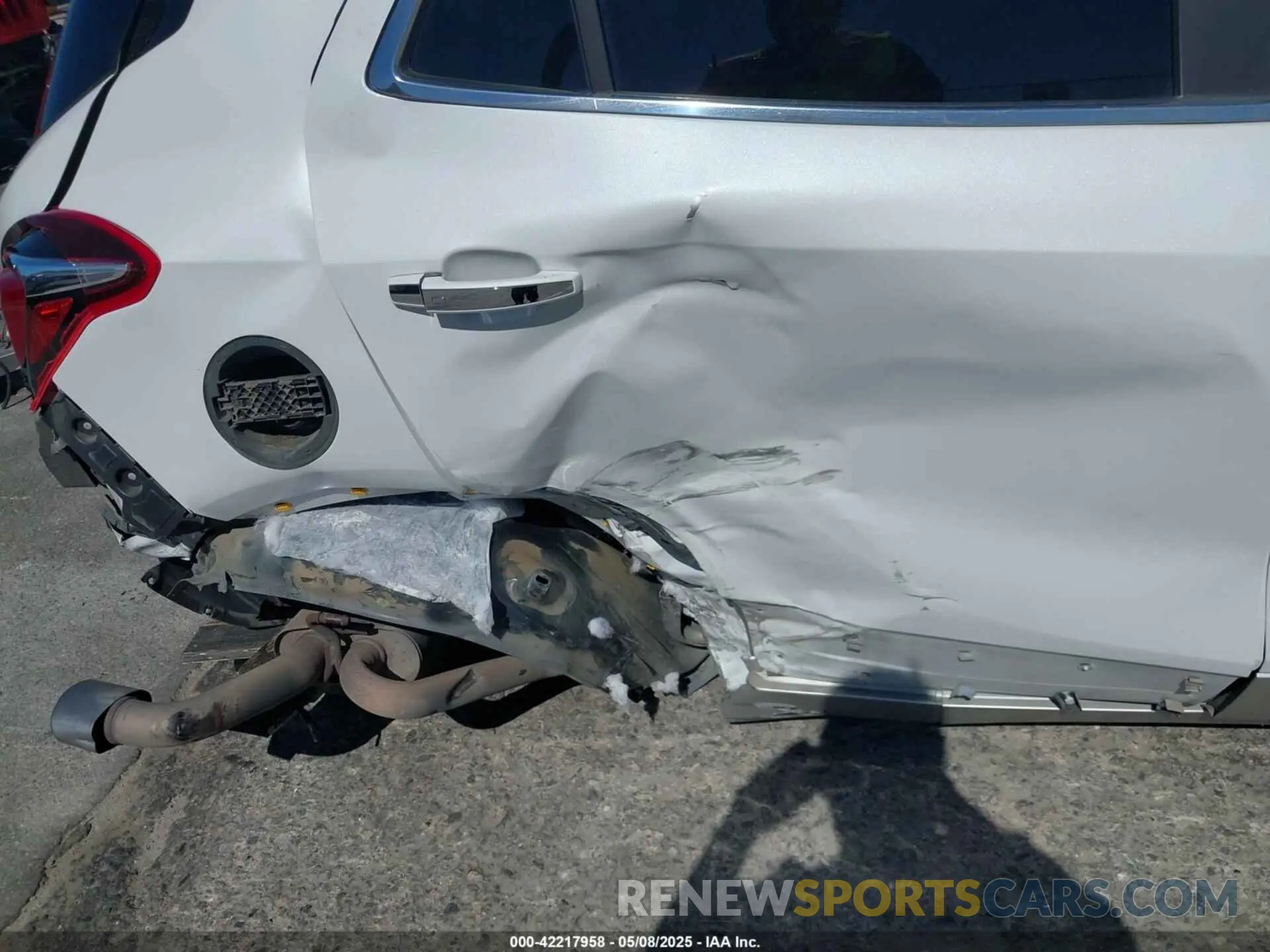 6 Photograph of a damaged car KL4CJASB9KB768365 BUICK ENCORE 2019