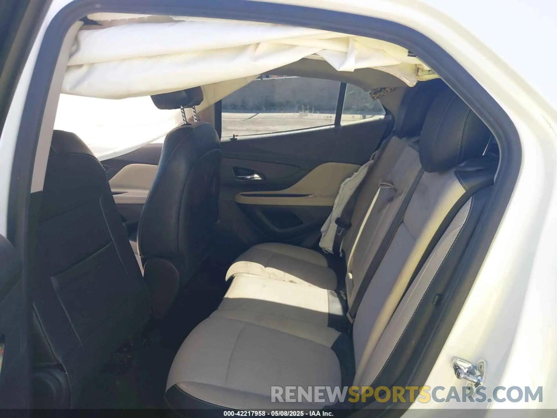 8 Photograph of a damaged car KL4CJASB9KB768365 BUICK ENCORE 2019