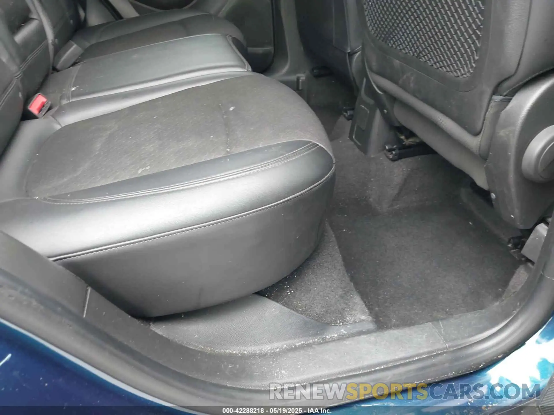 8 Photograph of a damaged car KL4CJASBXKB784204 BUICK ENCORE 2019