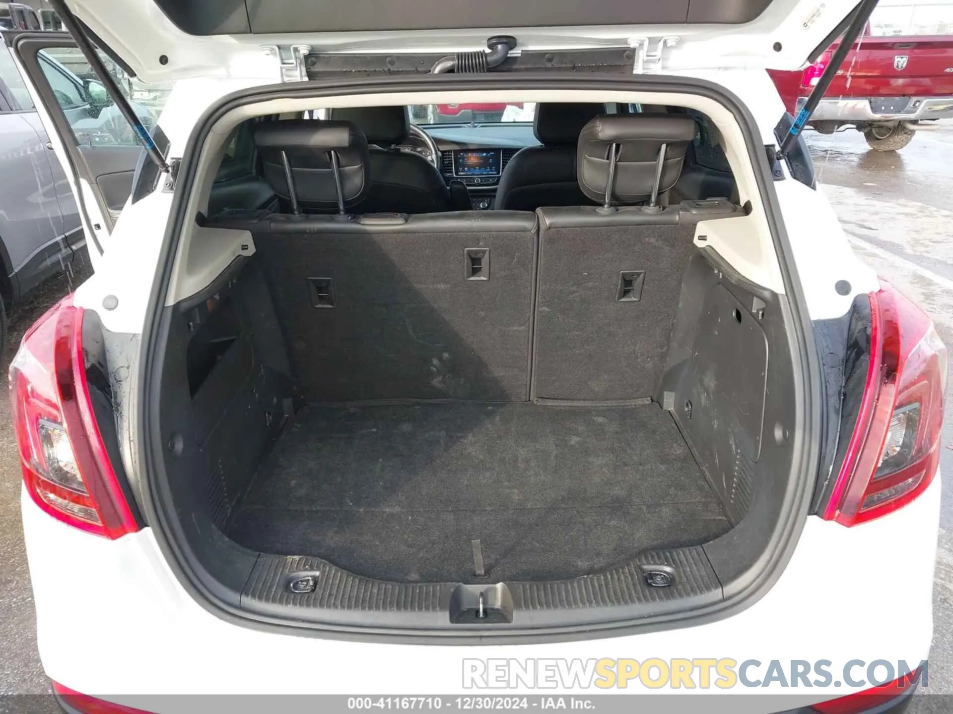 17 Photograph of a damaged car KL4CJCSM0KB774925 BUICK ENCORE 2019