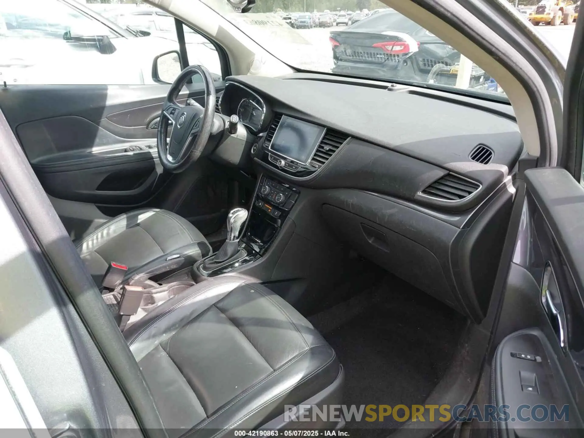 5 Photograph of a damaged car KL4CJCSM7KB781435 BUICK ENCORE 2019