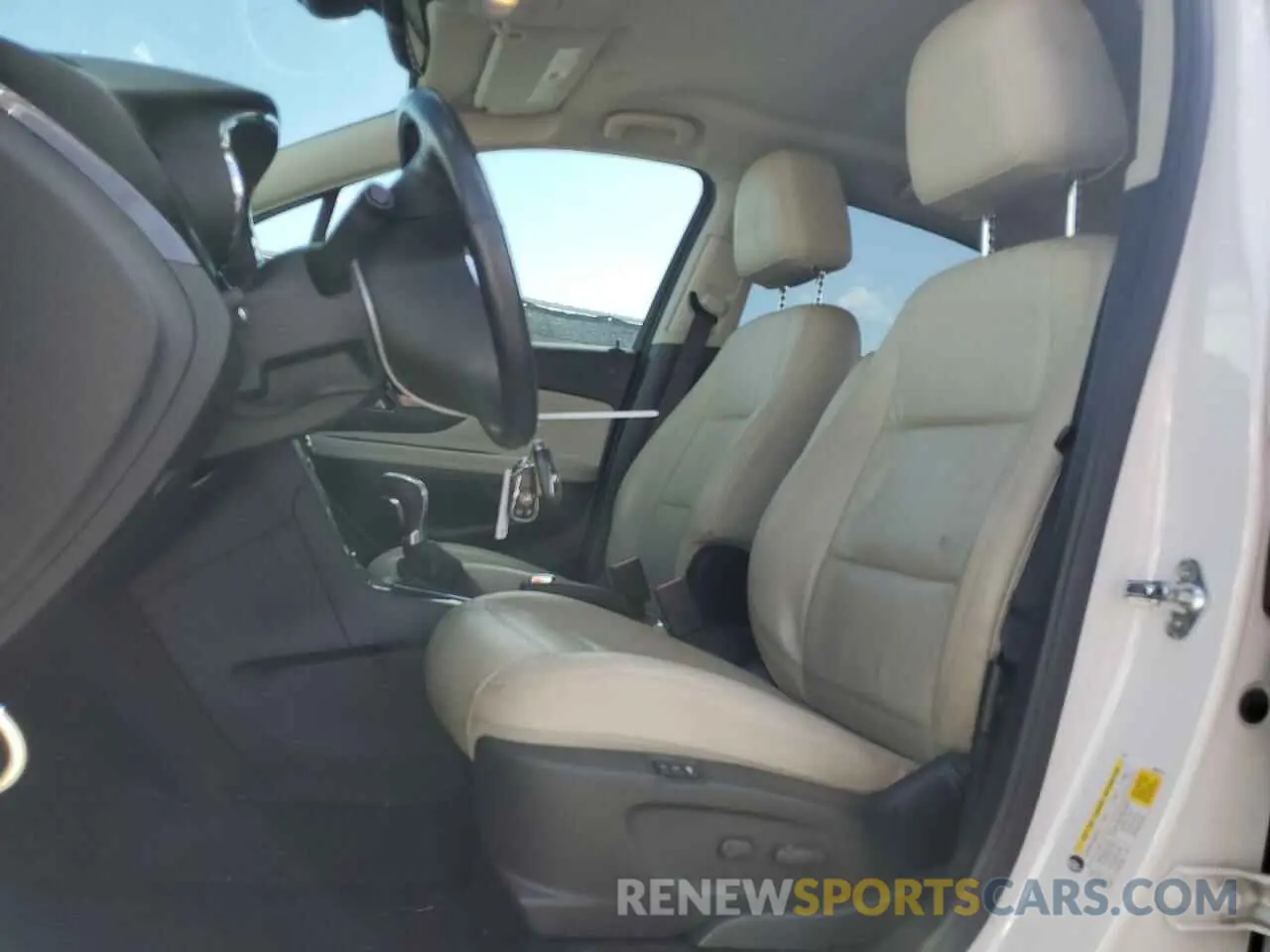 7 Photograph of a damaged car KL4CJCSM8KB728422 BUICK ENCORE 2019