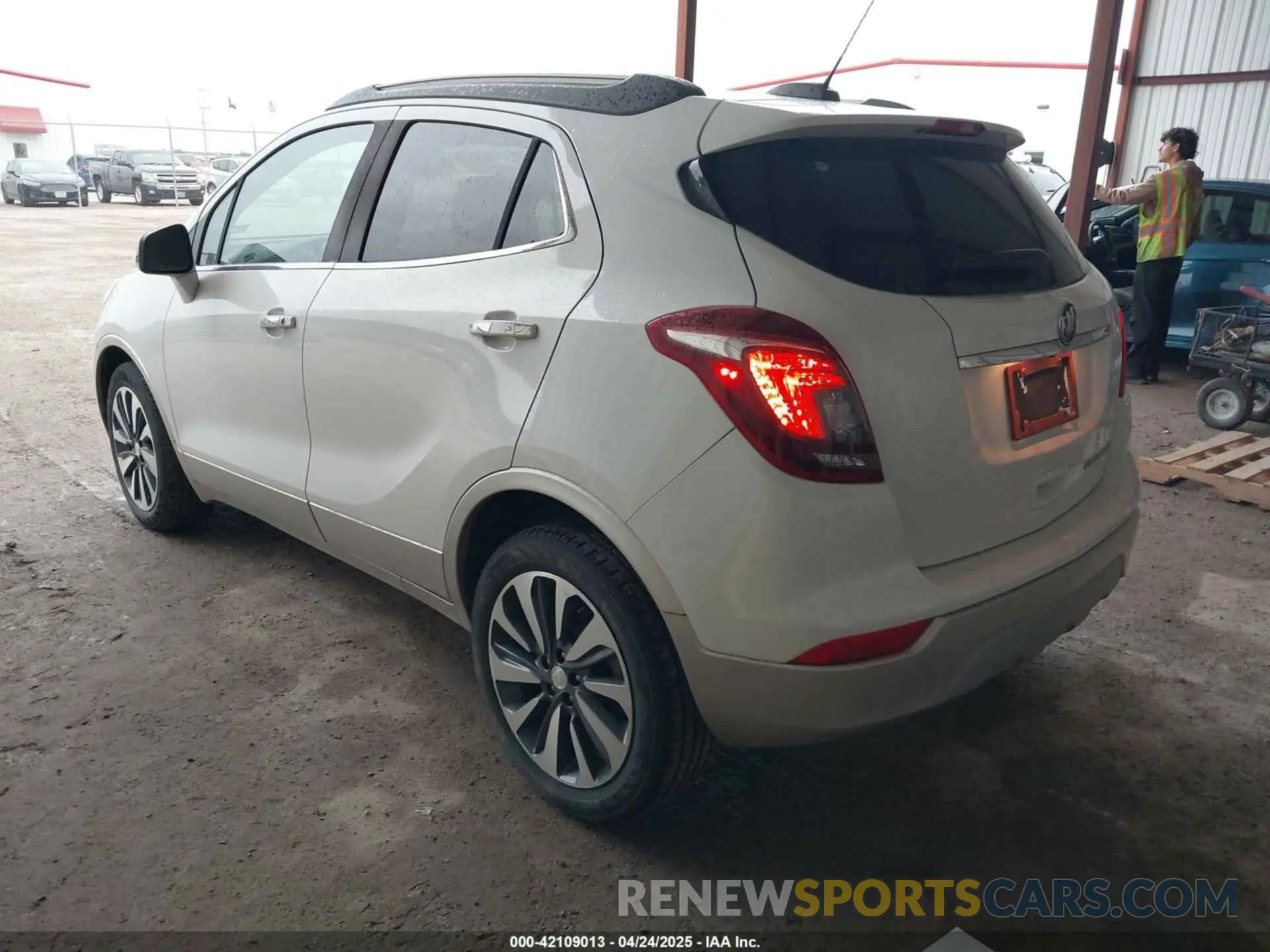 3 Photograph of a damaged car KL4CJCSM8KB813695 BUICK ENCORE 2019
