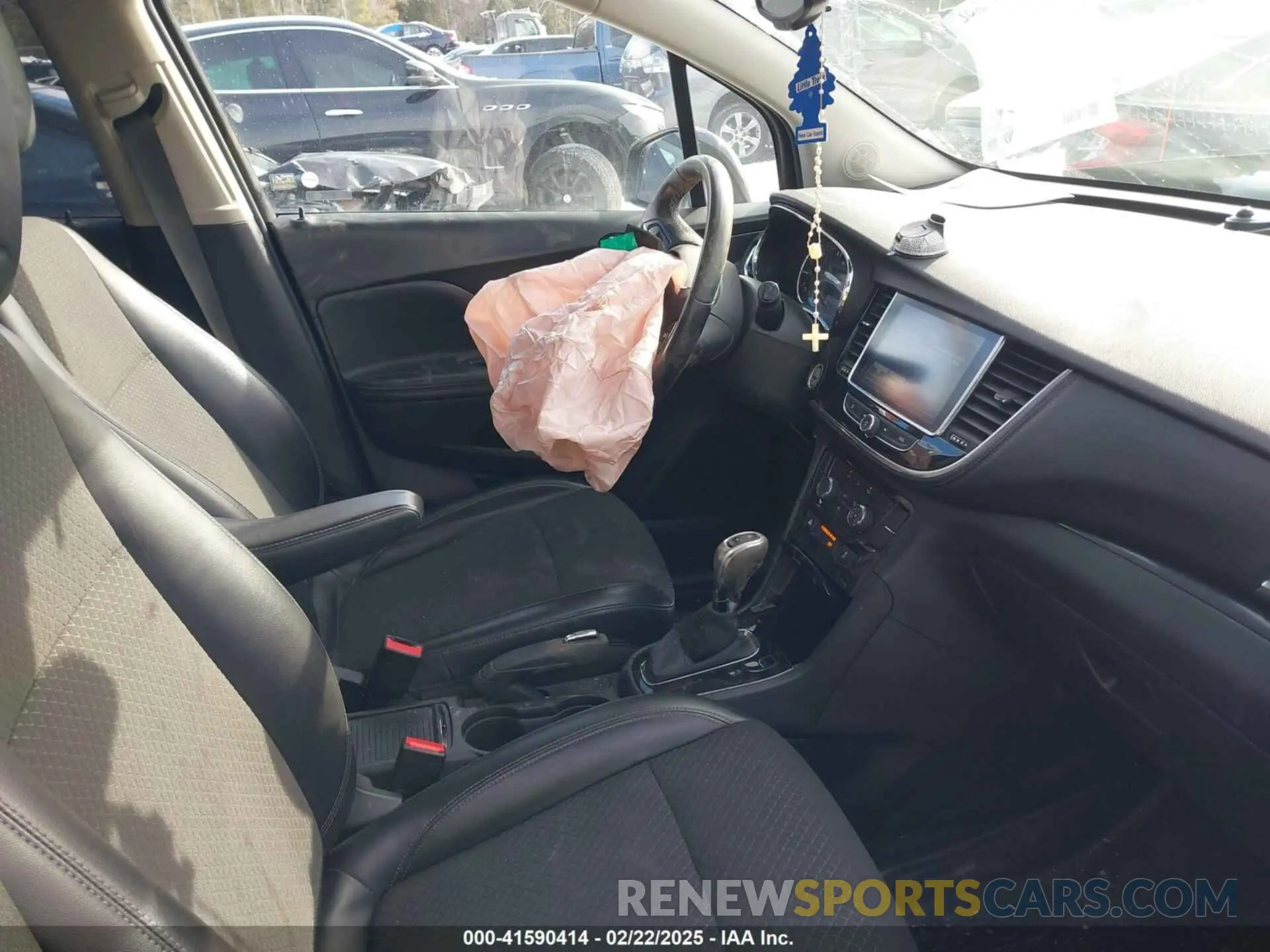 5 Photograph of a damaged car KL4CJESB1KB703422 BUICK ENCORE 2019