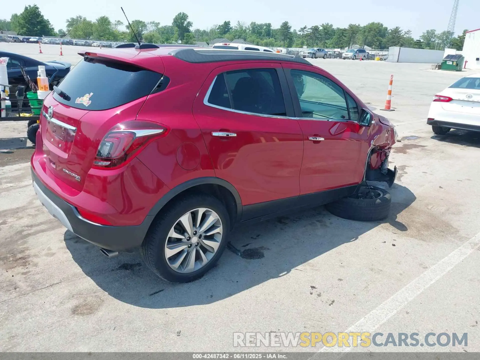 4 Photograph of a damaged car KL4CJESB2KB885728 BUICK ENCORE 2019