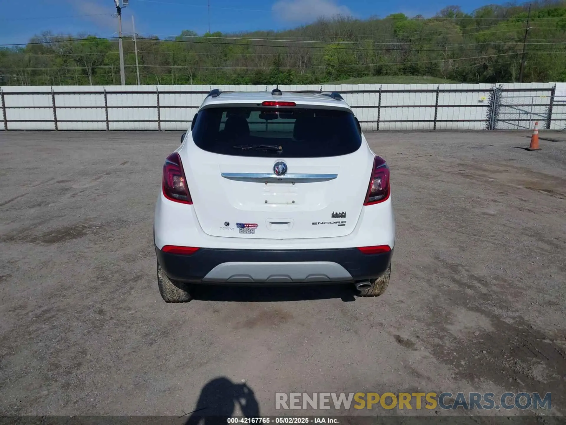16 Photograph of a damaged car KL4CJESB5KB718229 BUICK ENCORE 2019