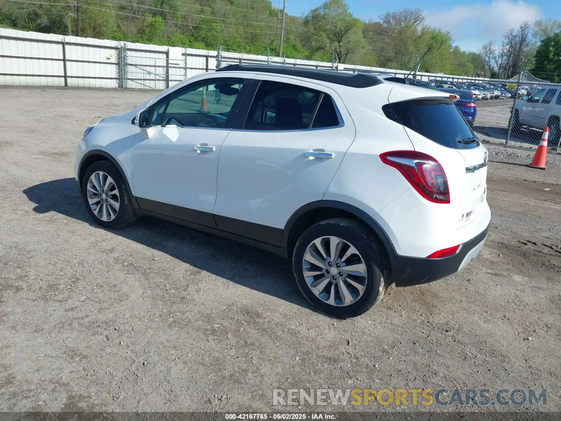 3 Photograph of a damaged car KL4CJESB5KB718229 BUICK ENCORE 2019