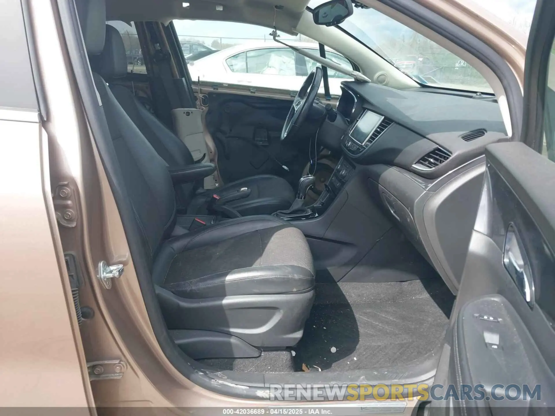 5 Photograph of a damaged car KL4CJESB5KB845238 BUICK ENCORE 2019