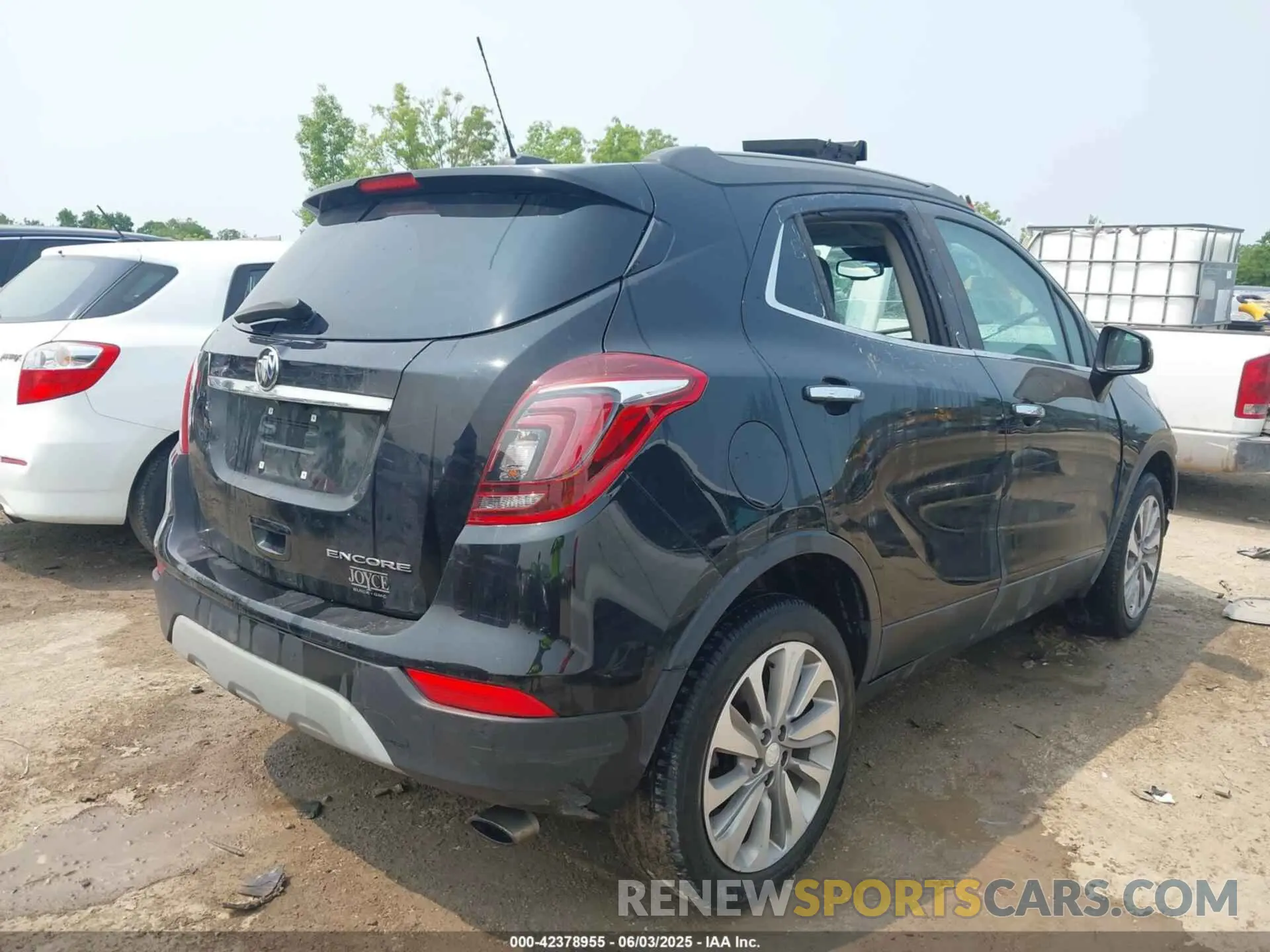 4 Photograph of a damaged car KL4CJASB1LB072956 BUICK ENCORE 2020