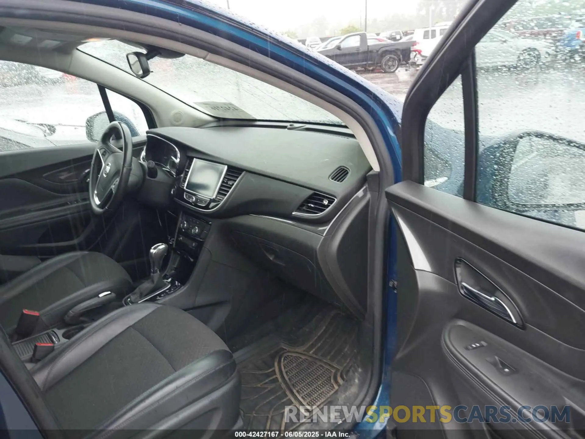 5 Photograph of a damaged car KL4CJASB2LB006433 BUICK ENCORE 2020