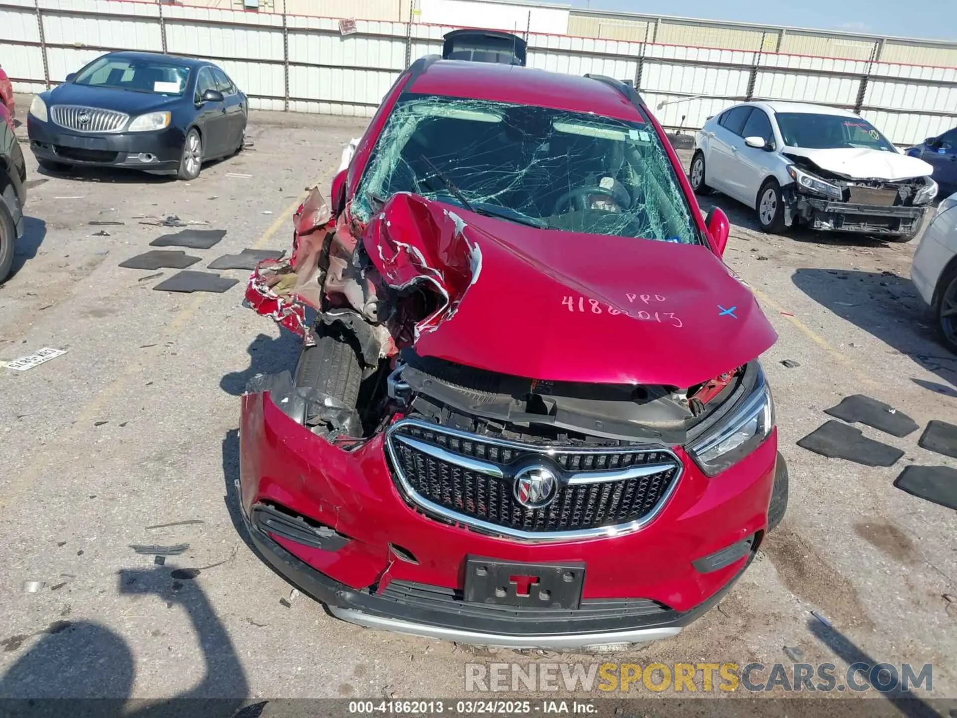 11 Photograph of a damaged car KL4CJASB2LB067068 BUICK ENCORE 2020