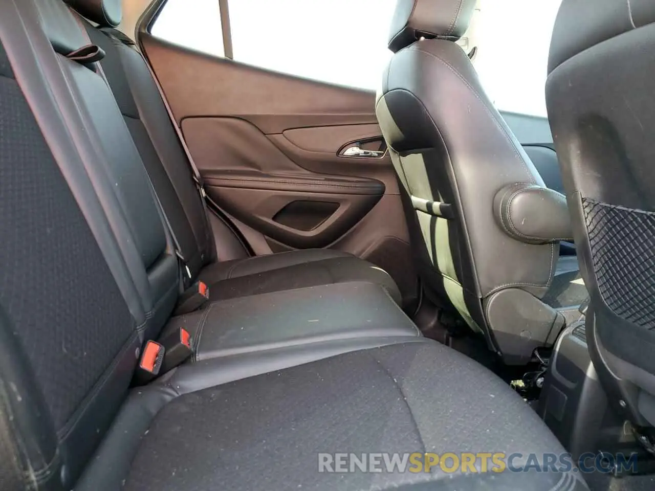 11 Photograph of a damaged car KL4CJASB3LB059884 BUICK ENCORE 2020