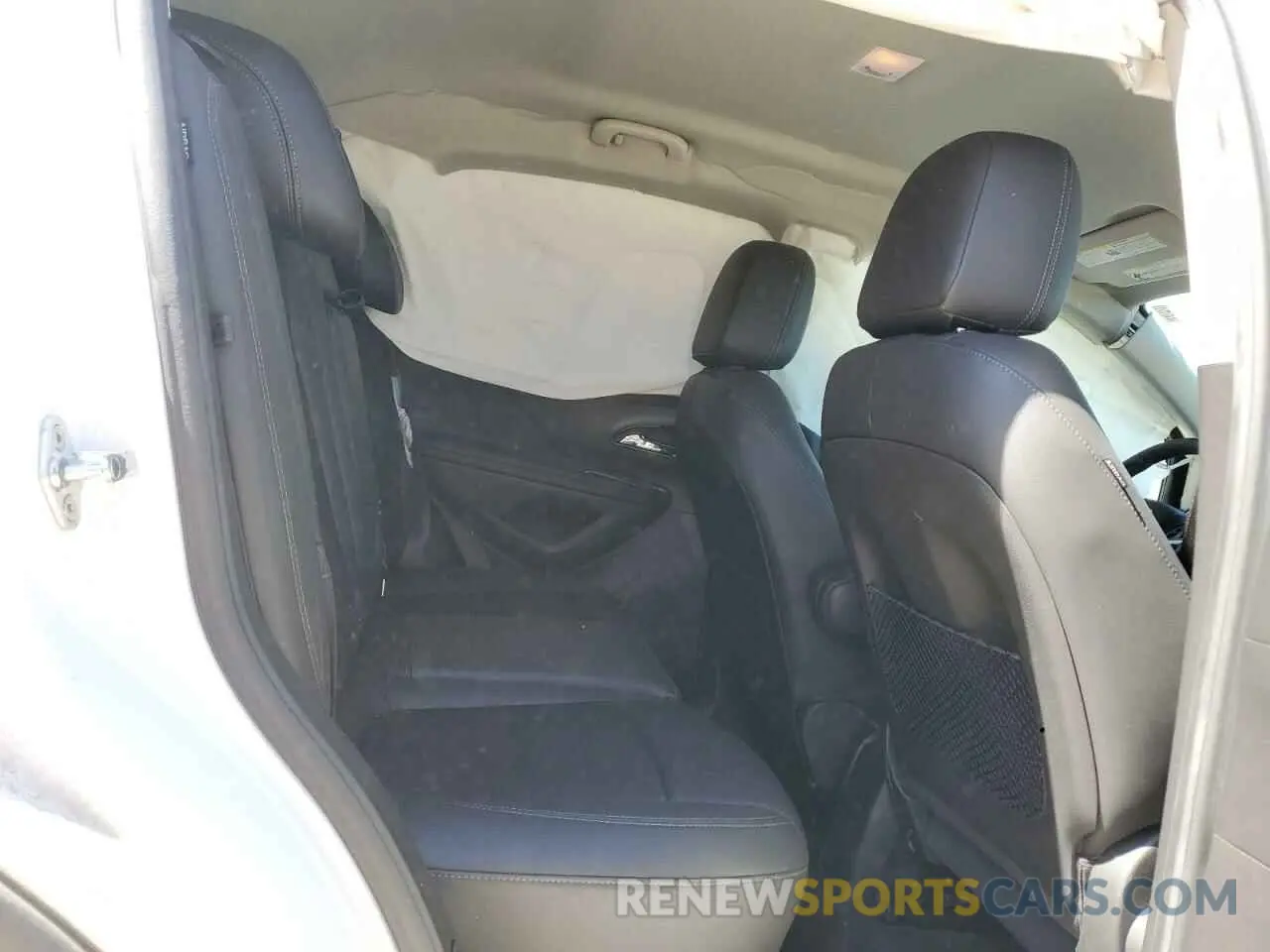 11 Photograph of a damaged car KL4CJASB7LB000210 BUICK ENCORE 2020