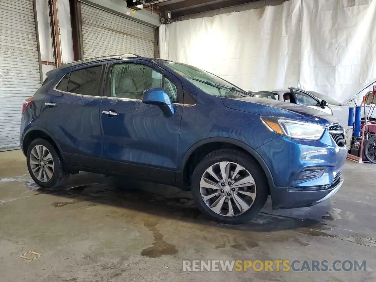 4 Photograph of a damaged car KL4CJASB7LB010039 BUICK ENCORE 2020