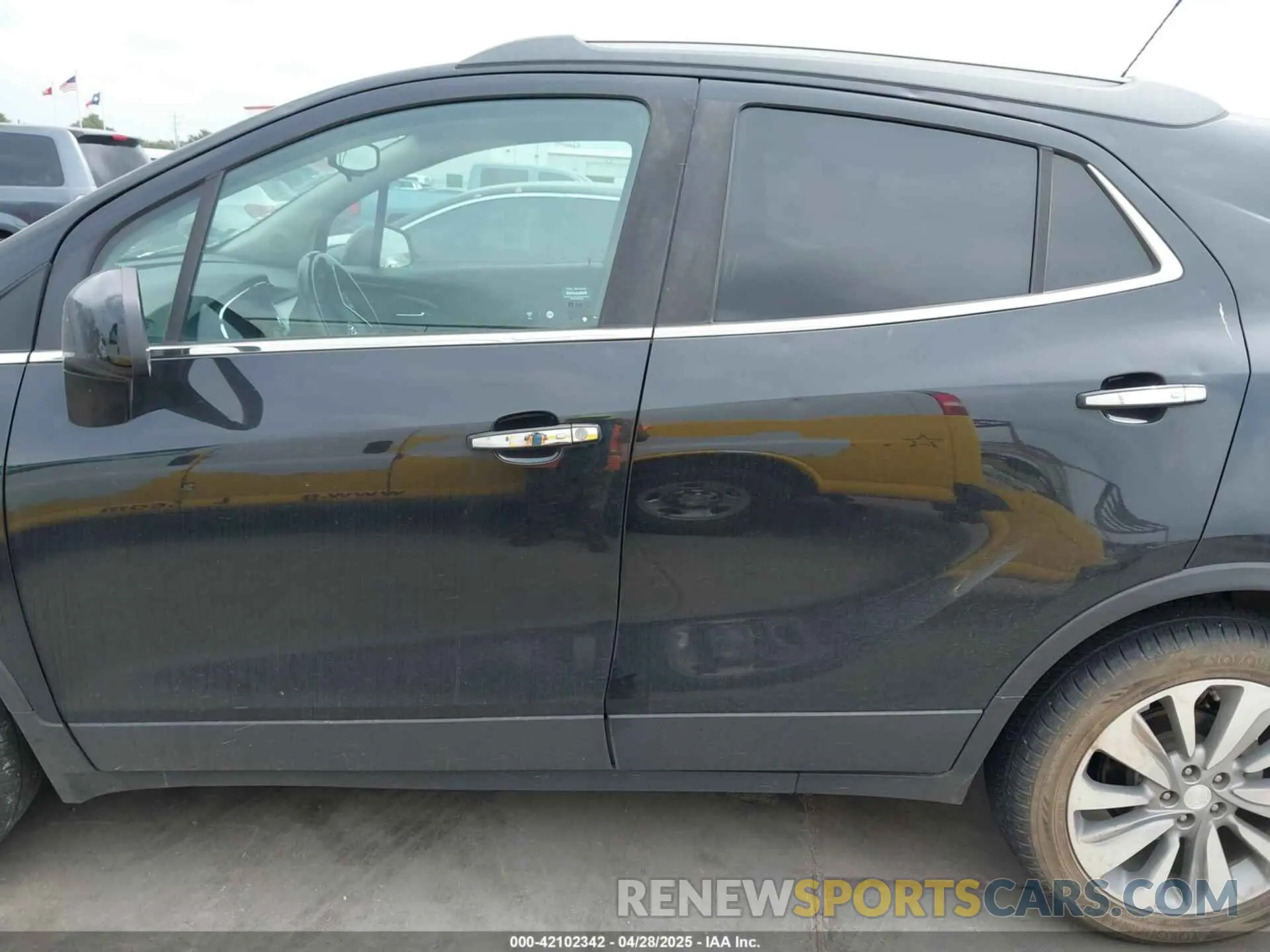 14 Photograph of a damaged car KL4CJASB7LB024555 BUICK ENCORE 2020