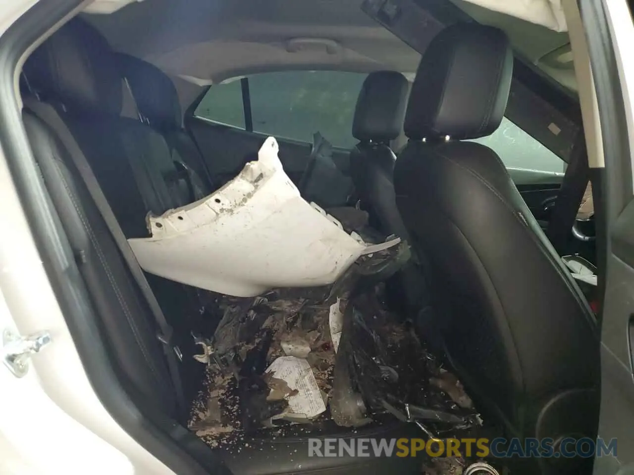 11 Photograph of a damaged car KL4CJASB7LB338464 BUICK ENCORE 2020