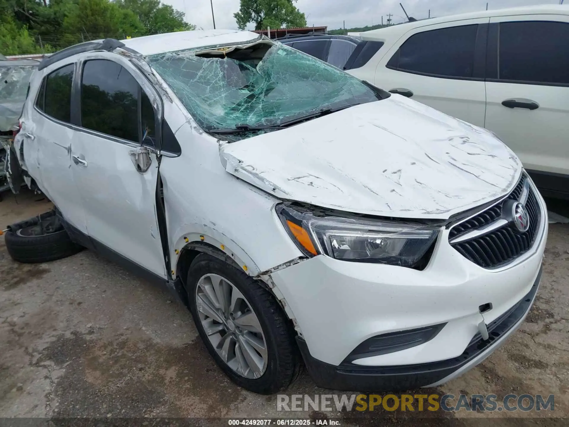 1 Photograph of a damaged car KL4CJASB8LB078575 BUICK ENCORE 2020
