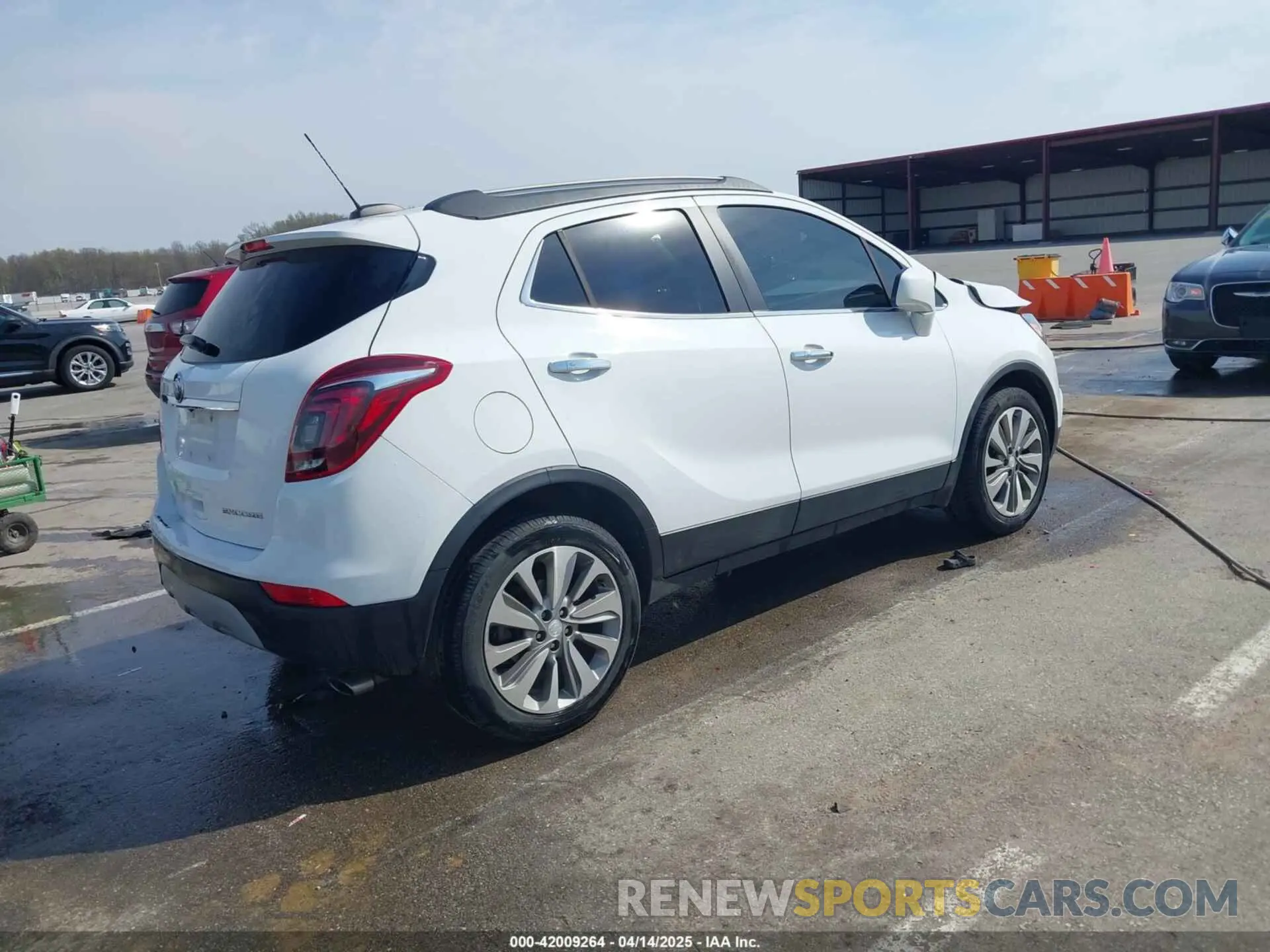 4 Photograph of a damaged car KL4CJASBXLB013307 BUICK ENCORE 2020