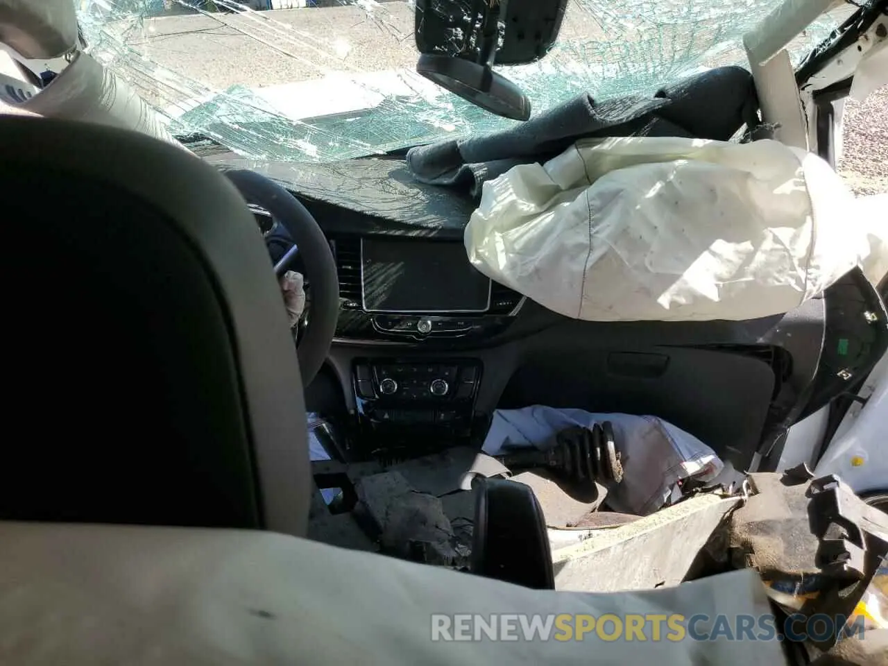 8 Photograph of a damaged car KL4CJCSB1LB046353 BUICK ENCORE 2020