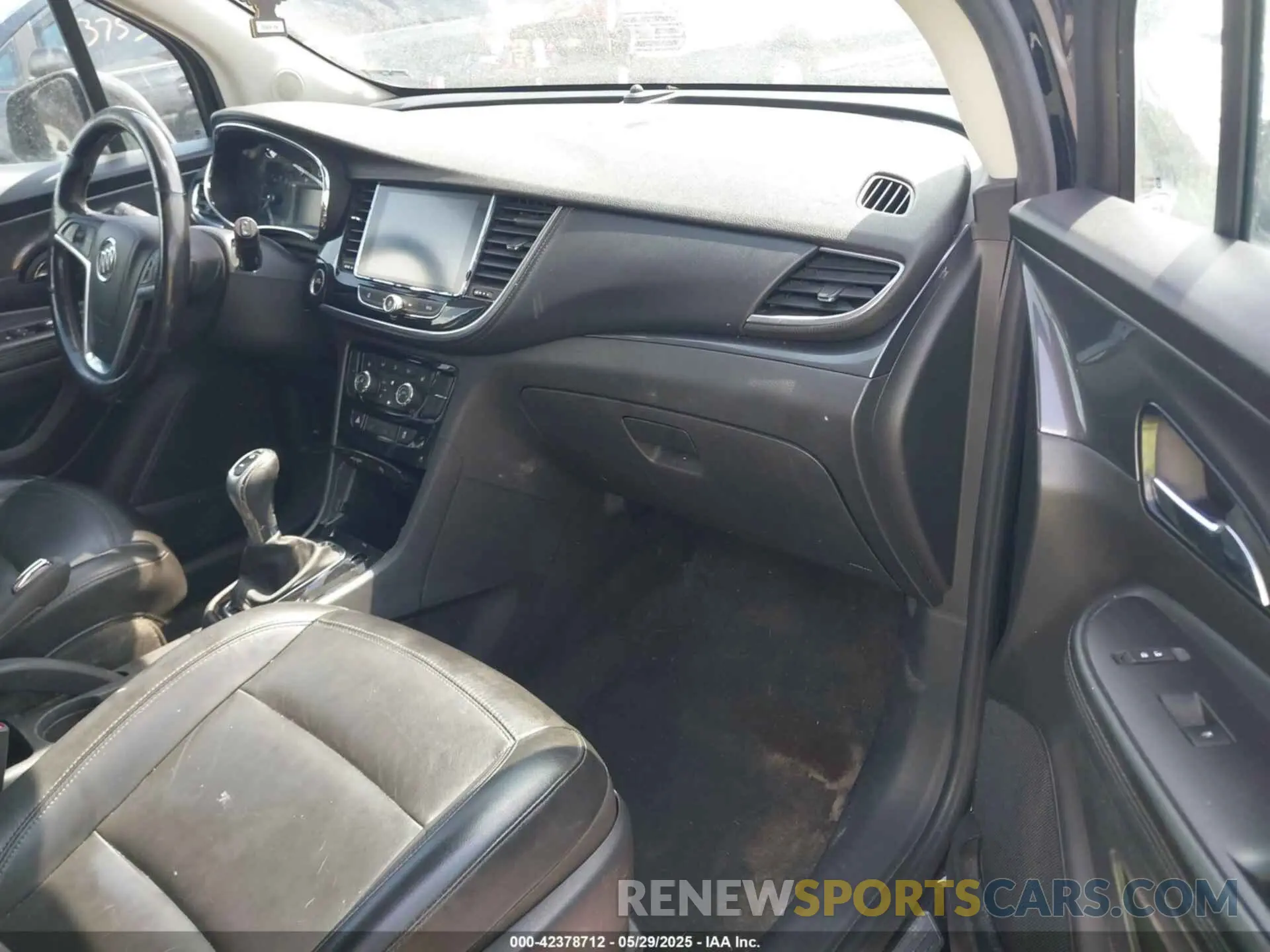 5 Photograph of a damaged car KL4CJCSB5LB042354 BUICK ENCORE 2020