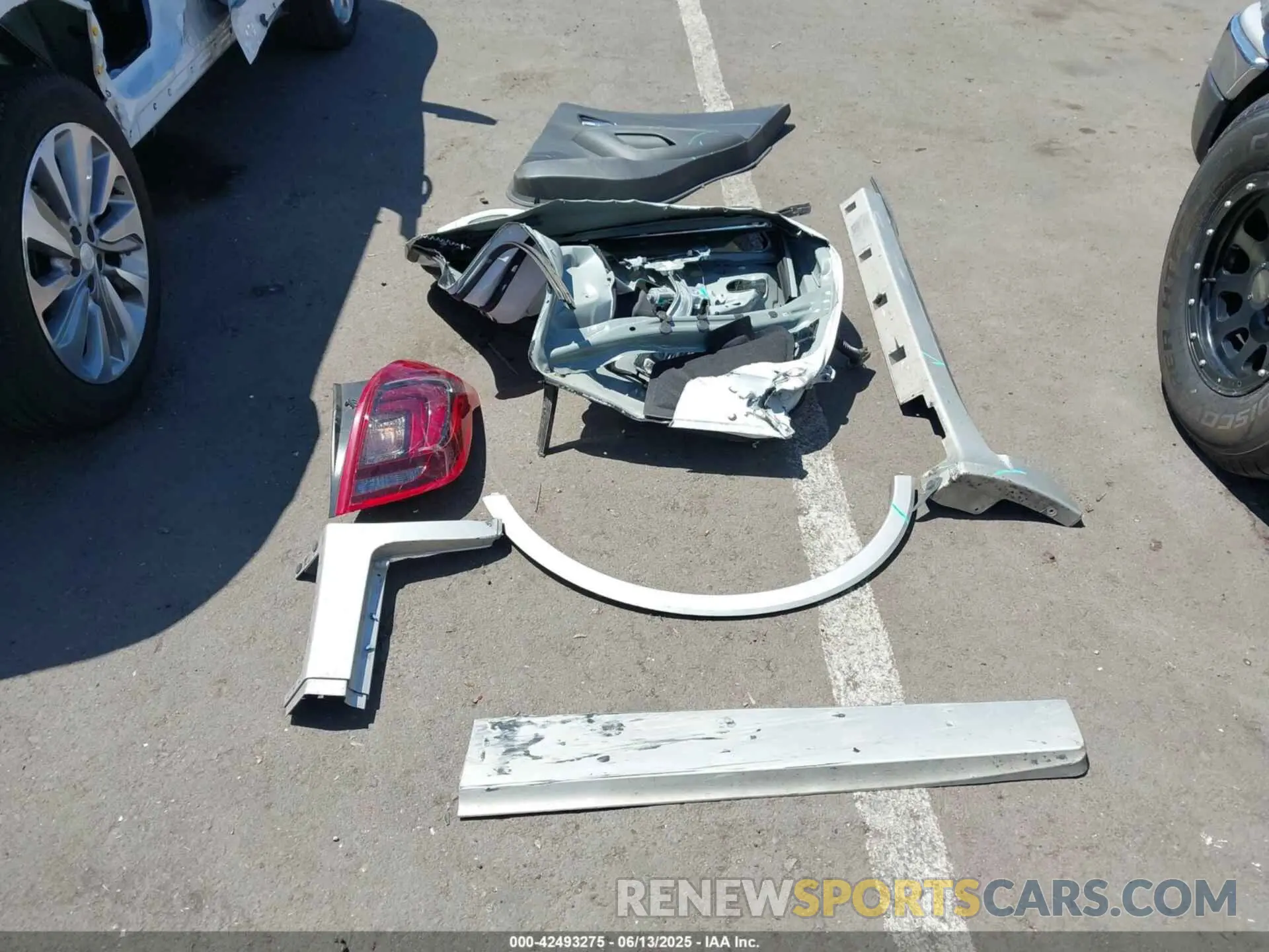 12 Photograph of a damaged car KL4CJESB3LB084503 BUICK ENCORE 2020