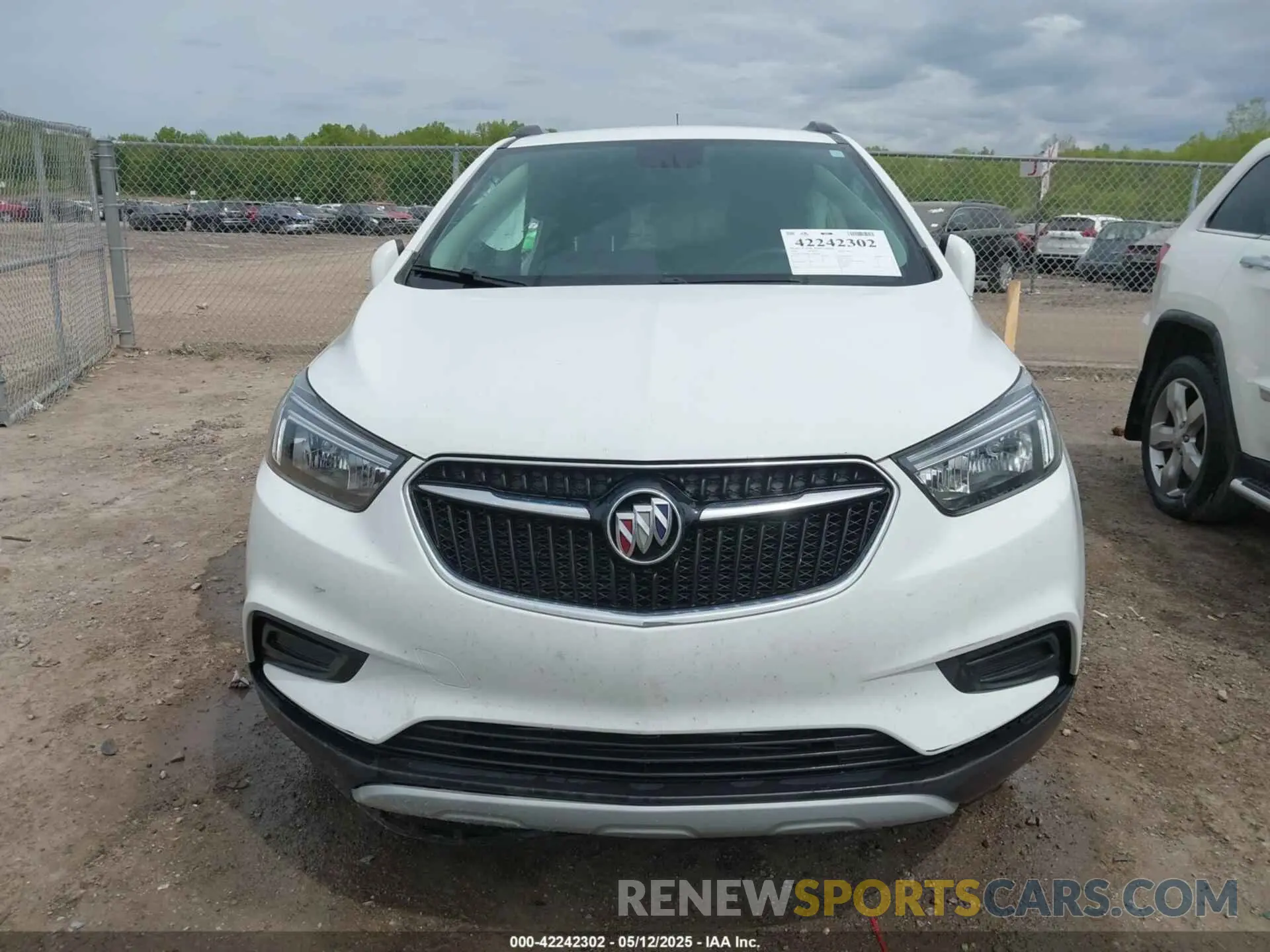 13 Photograph of a damaged car KL4CJESB4LB061053 BUICK ENCORE 2020