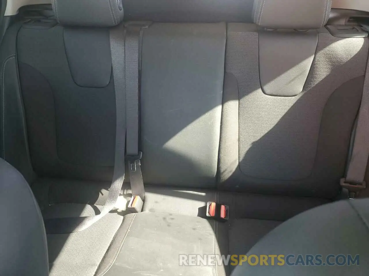 10 Photograph of a damaged car KL4MMBS26LB115916 BUICK ENCORE 2020