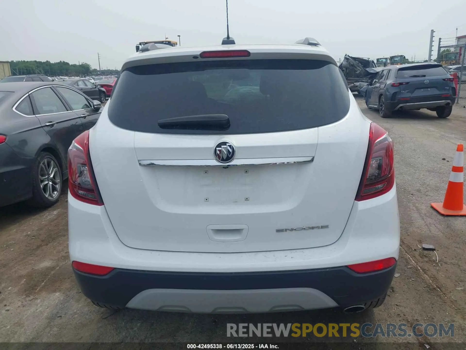 16 Photograph of a damaged car KL4CJASB2MB327079 BUICK ENCORE 2021