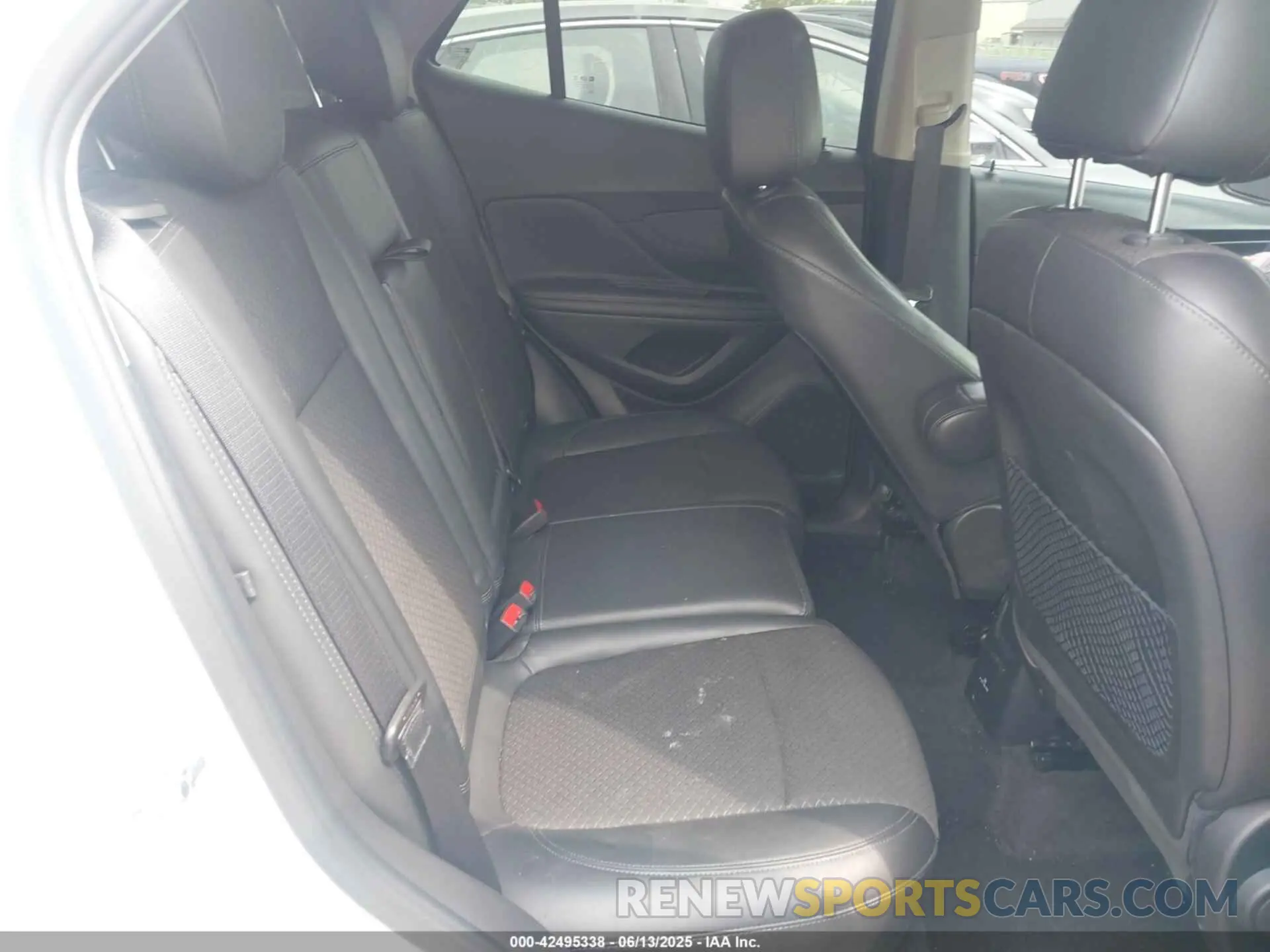 8 Photograph of a damaged car KL4CJASB2MB327079 BUICK ENCORE 2021