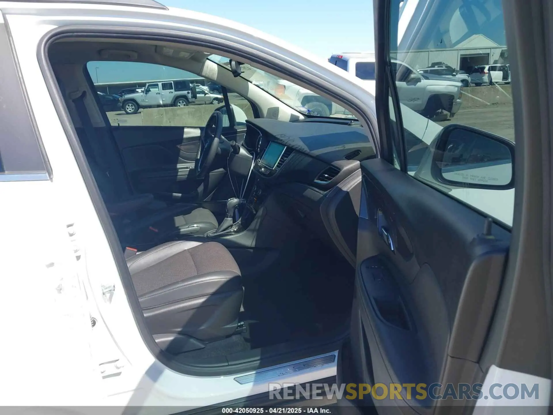 5 Photograph of a damaged car KL4CJASB4MB307108 BUICK ENCORE 2021