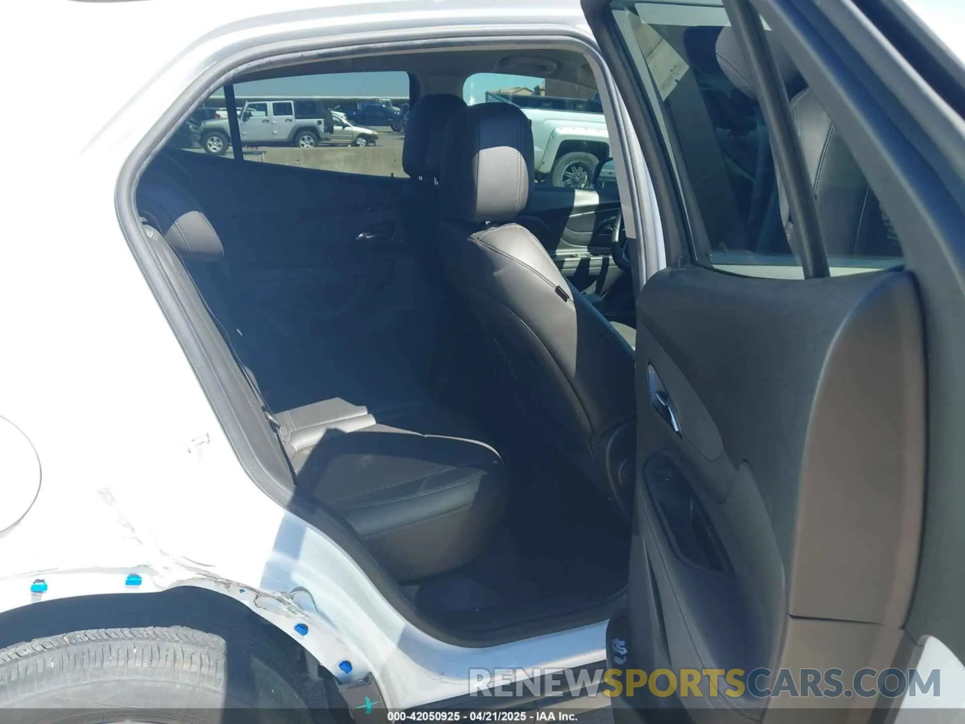 8 Photograph of a damaged car KL4CJASB4MB307108 BUICK ENCORE 2021